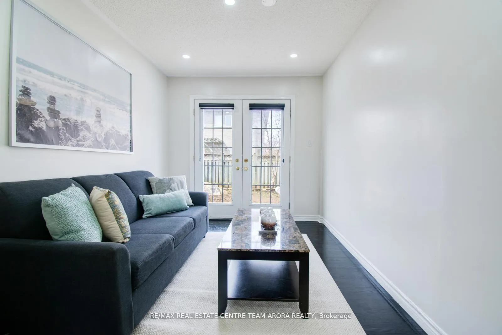 Photo 8 of 25 Sweet Briar Lane, Brampton, Snelgrove — HOMEH