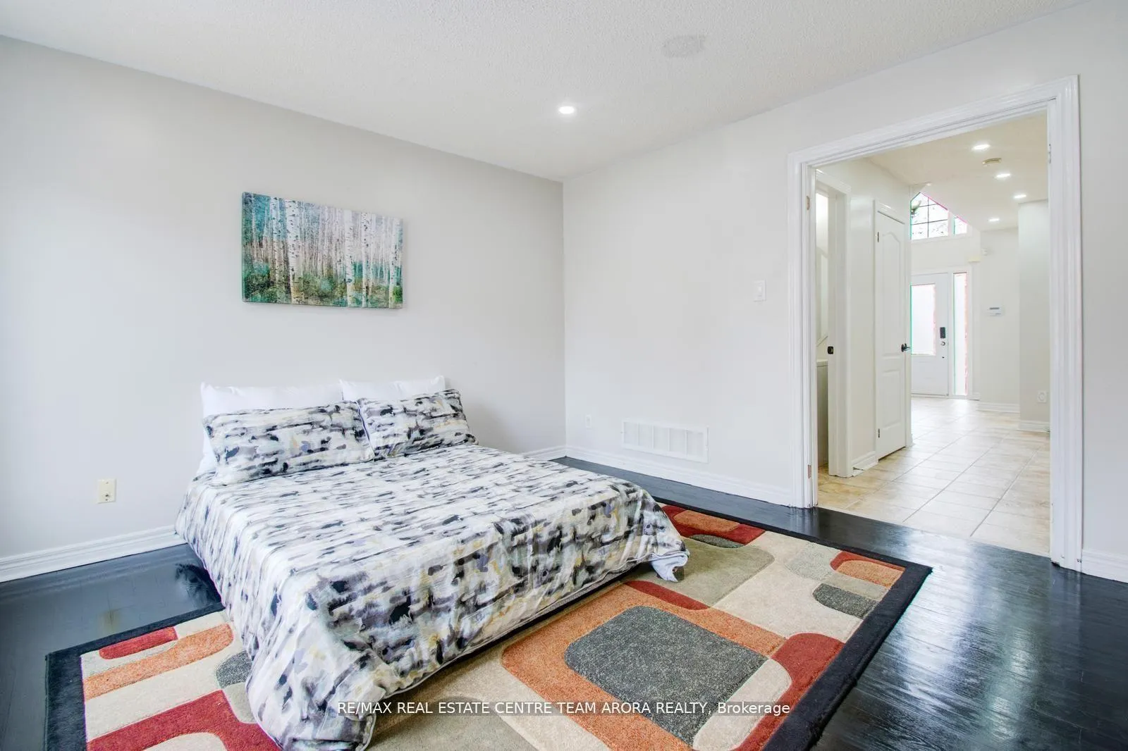 Photo 17 of 25 Sweet Briar Lane, Brampton, Snelgrove — HOMEH