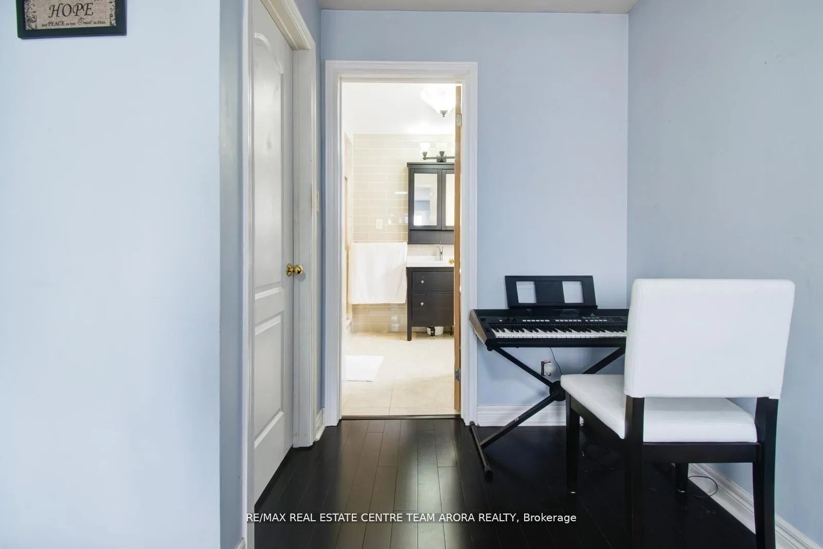 Photo 27 of 25 Sweet Briar Lane, Brampton, Snelgrove — HOMEH