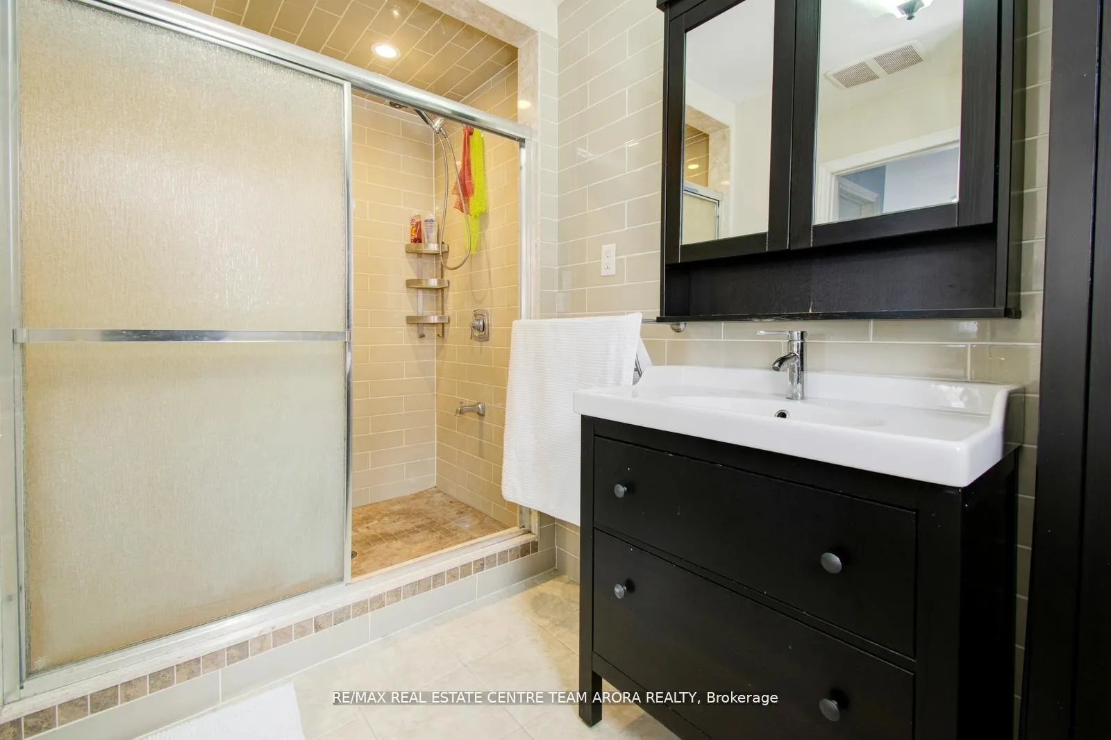 Photo 28 of 25 Sweet Briar Lane, Brampton, Snelgrove — HOMEH
