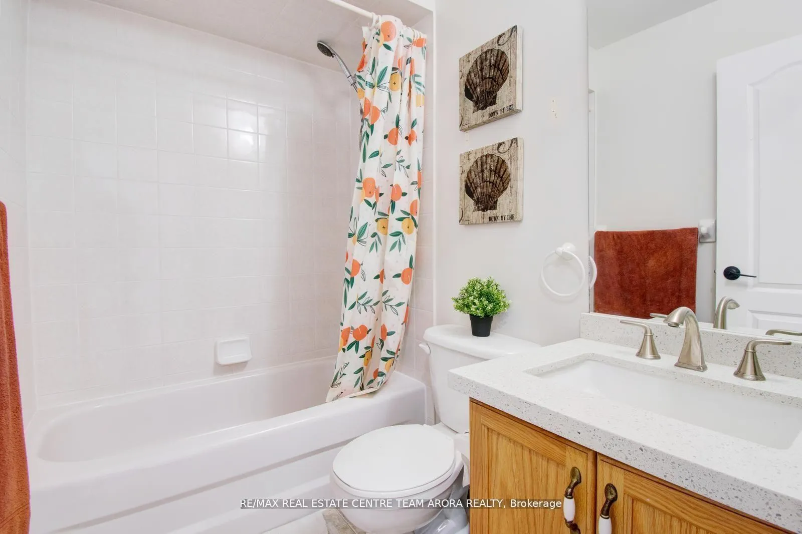 Photo 31 of 25 Sweet Briar Lane, Brampton, Snelgrove — HOMEH