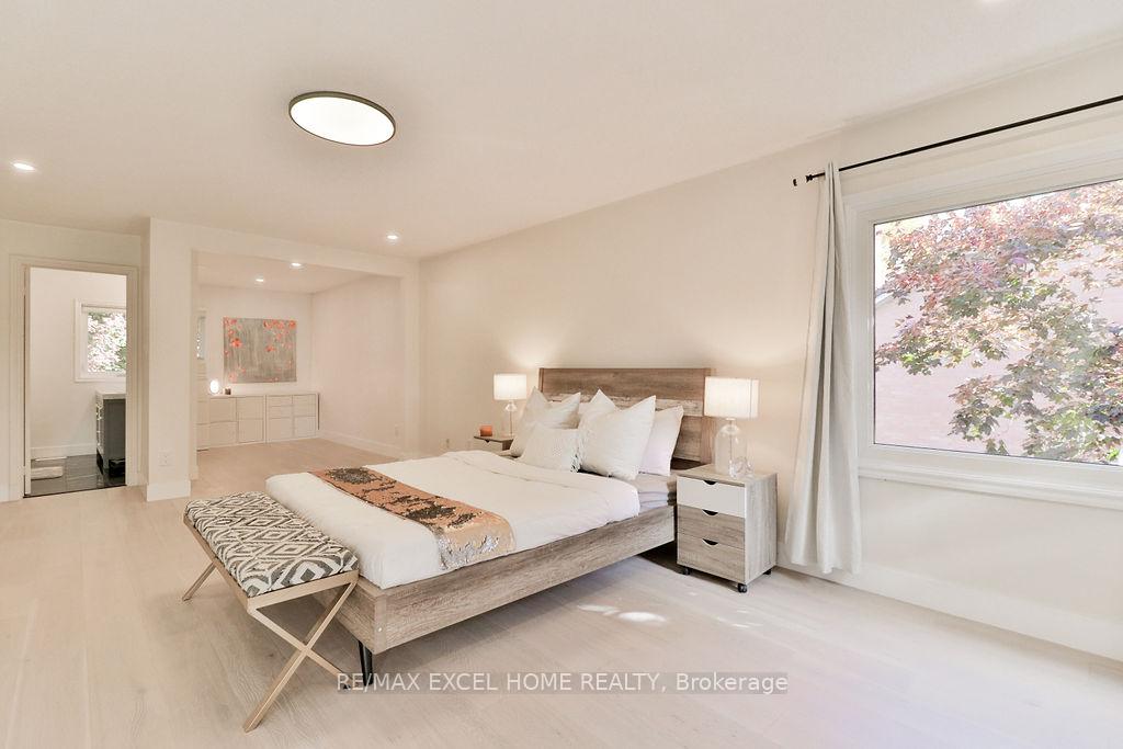 Photo 17 of 31 Josiah Court, Markham, Buttonville — HOMEH