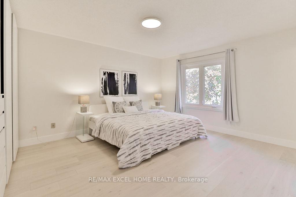 Photo 23 of 31 Josiah Court, Markham, Buttonville — HOMEH