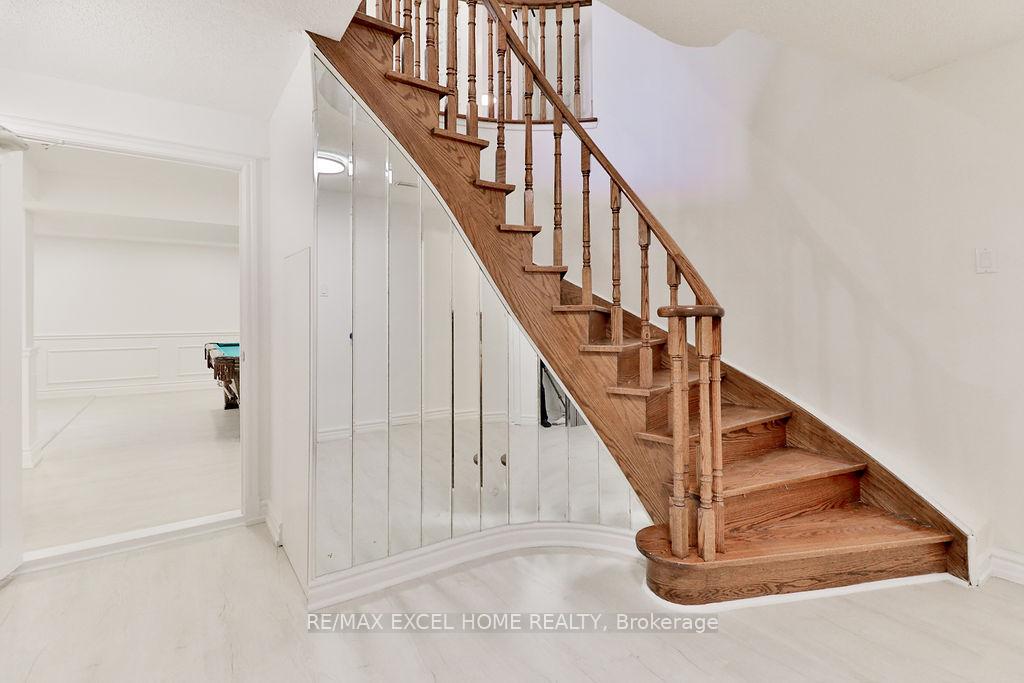 Photo 30 of 31 Josiah Court, Markham, Buttonville — HOMEH
