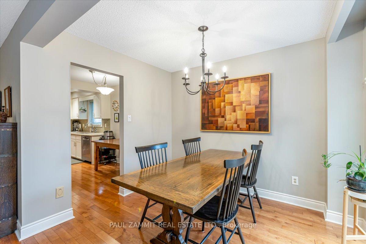 Photo 7 of 43 Mckelvey Drive, Markham, Aileen-Willowbrook — HOMEH