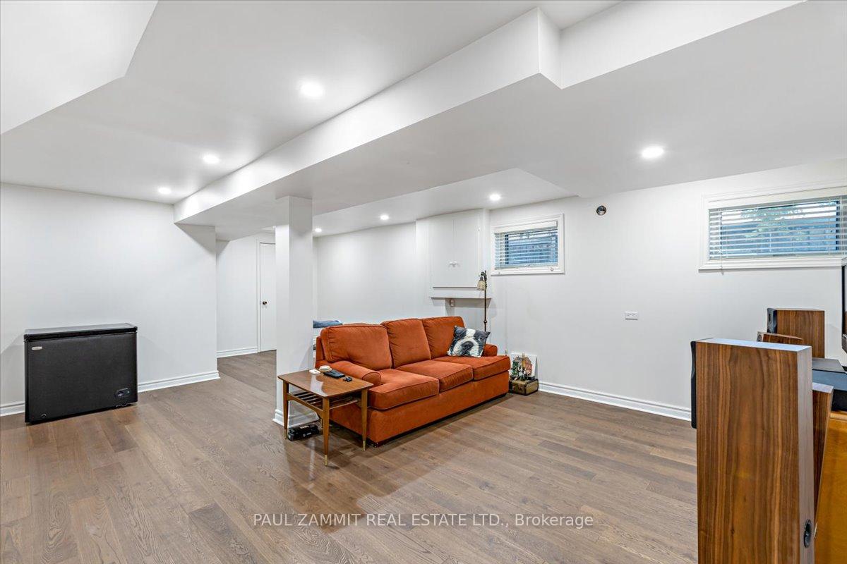 Photo 29 of 43 Mckelvey Drive, Markham, Aileen-Willowbrook — HOMEH