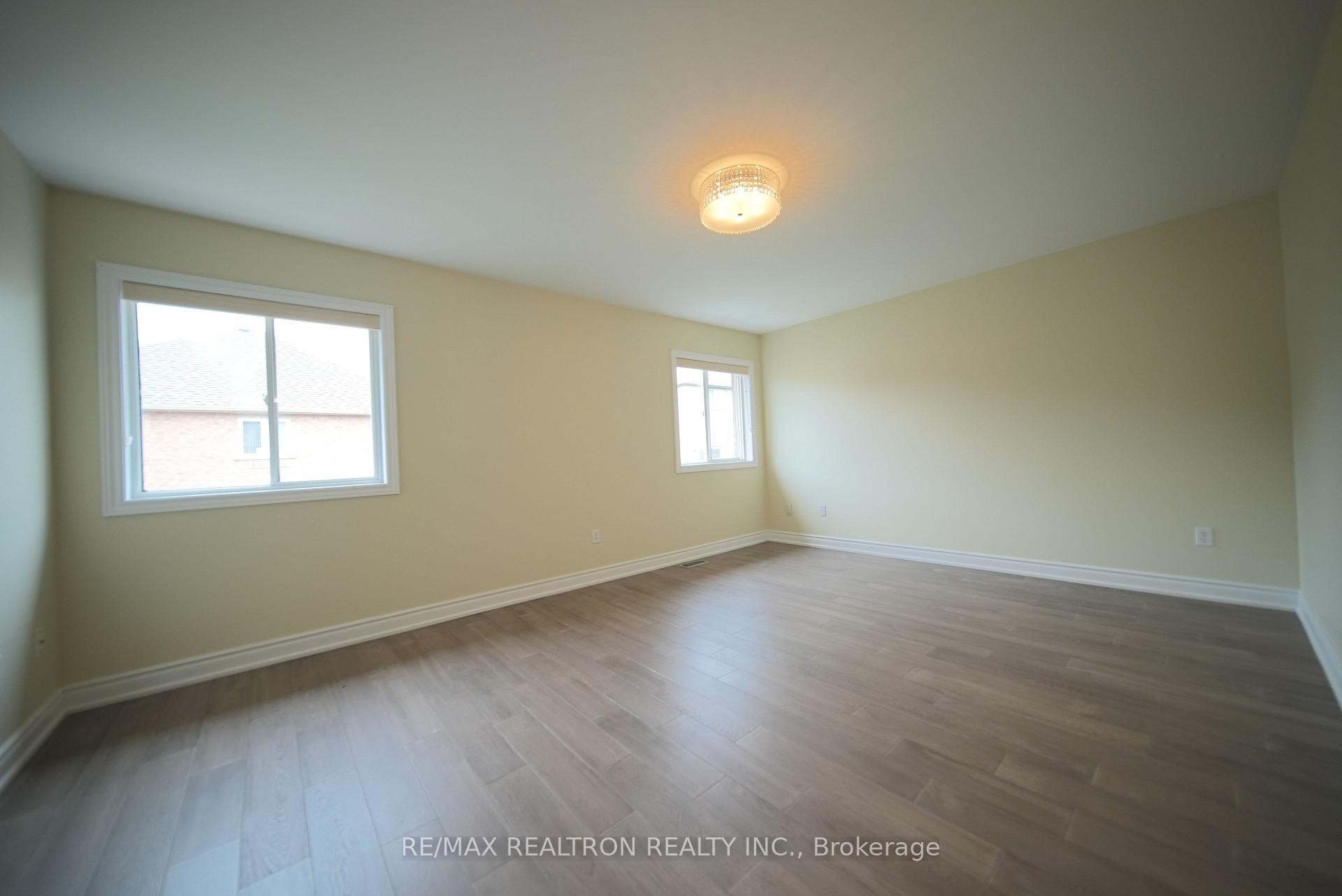 Photo 15 of 14 Russell Hill Road, Markham, Berczy — HOMEH