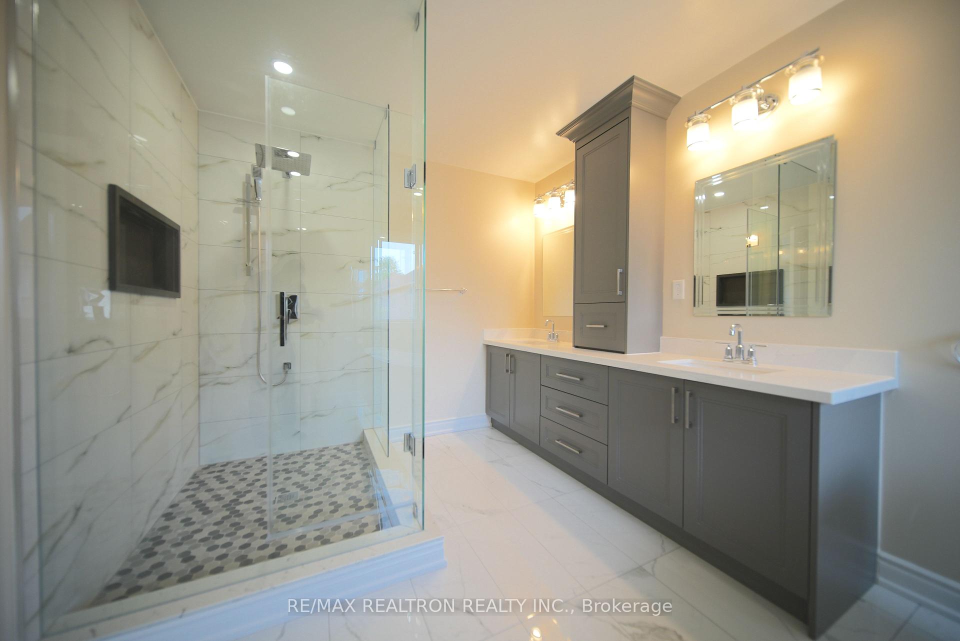 Photo 19 of 14 Russell Hill Road, Markham, Berczy — HOMEH