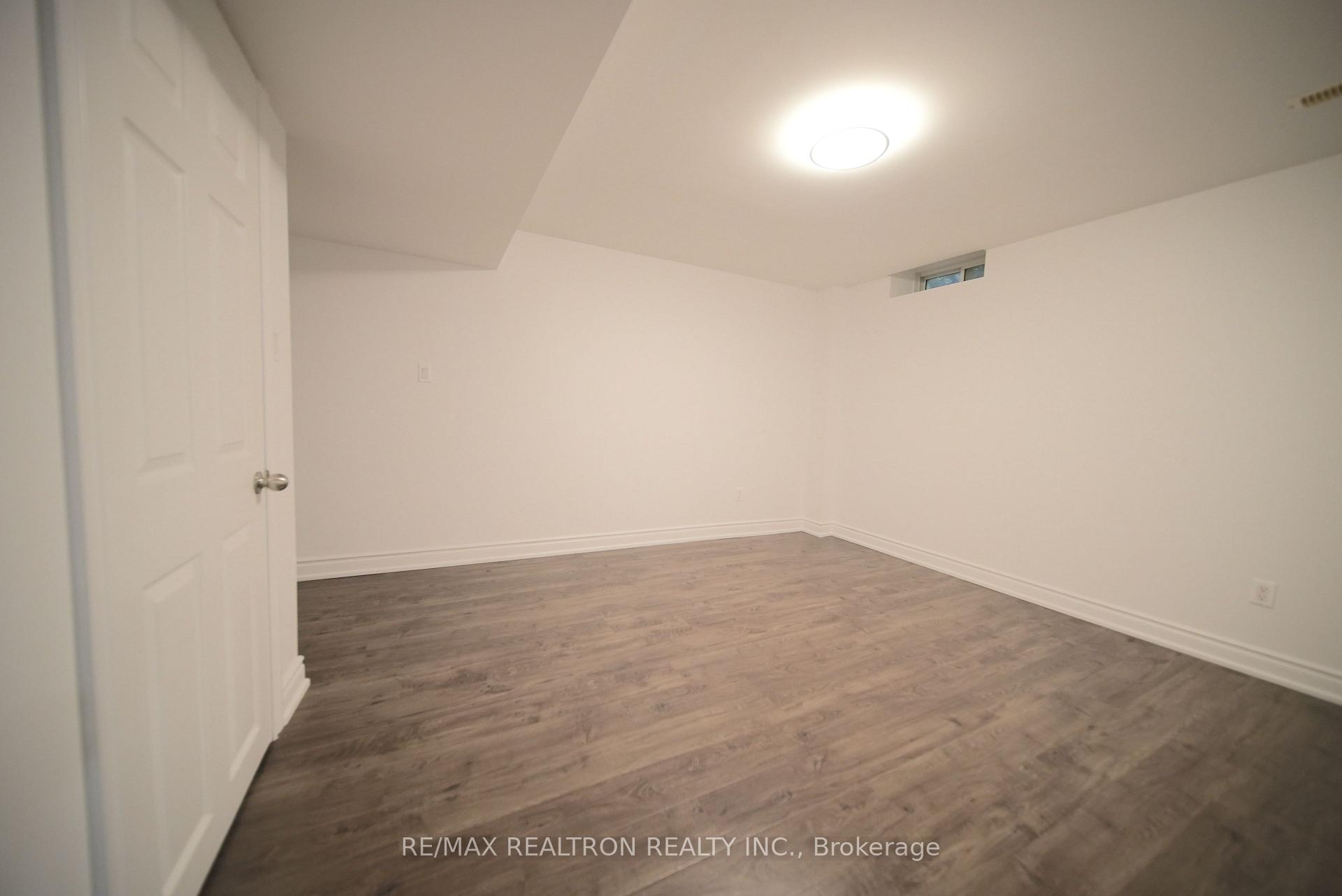 Photo 26 of 14 Russell Hill Road, Markham, Berczy — HOMEH
