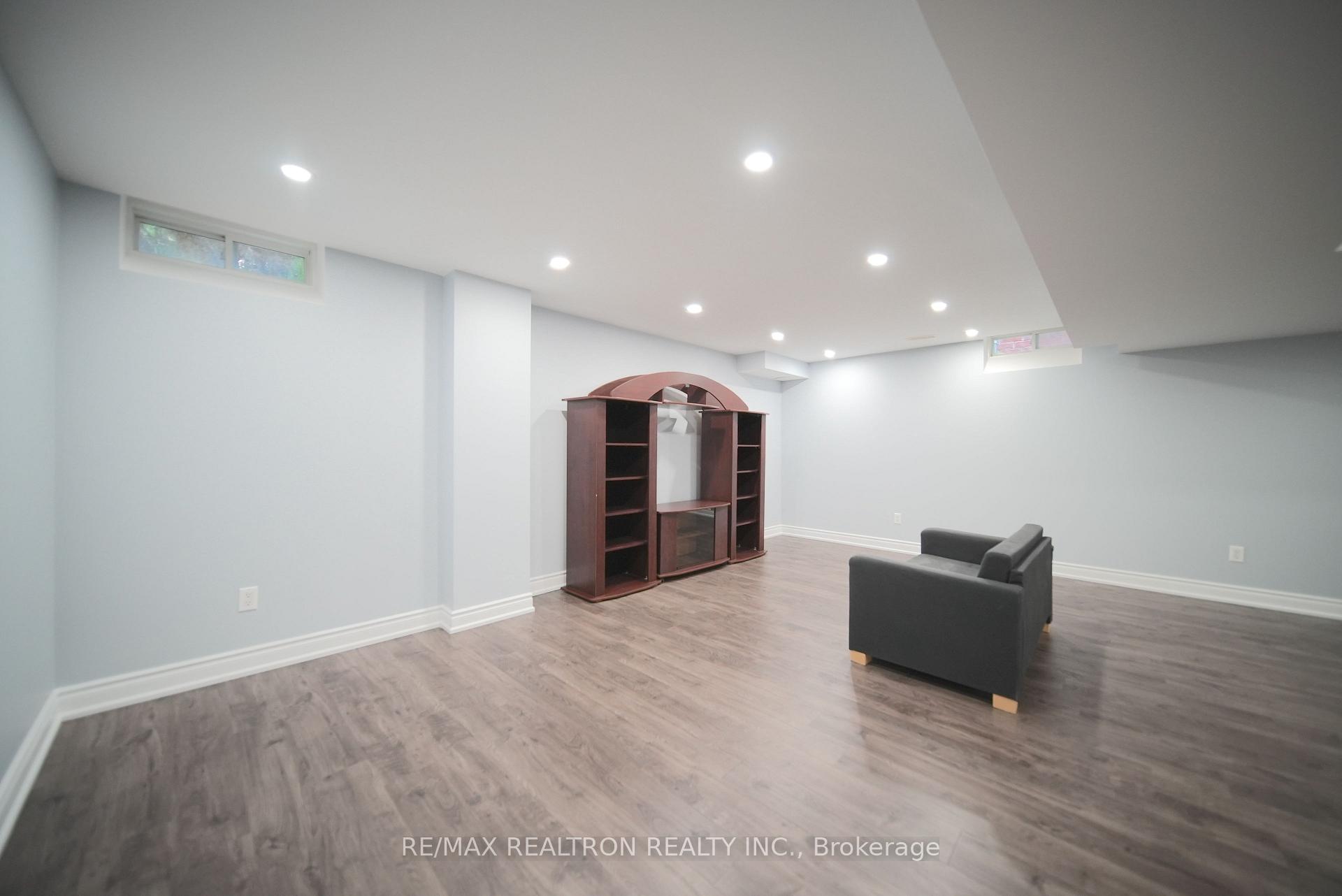 Photo 27 of 14 Russell Hill Road, Markham, Berczy — HOMEH
