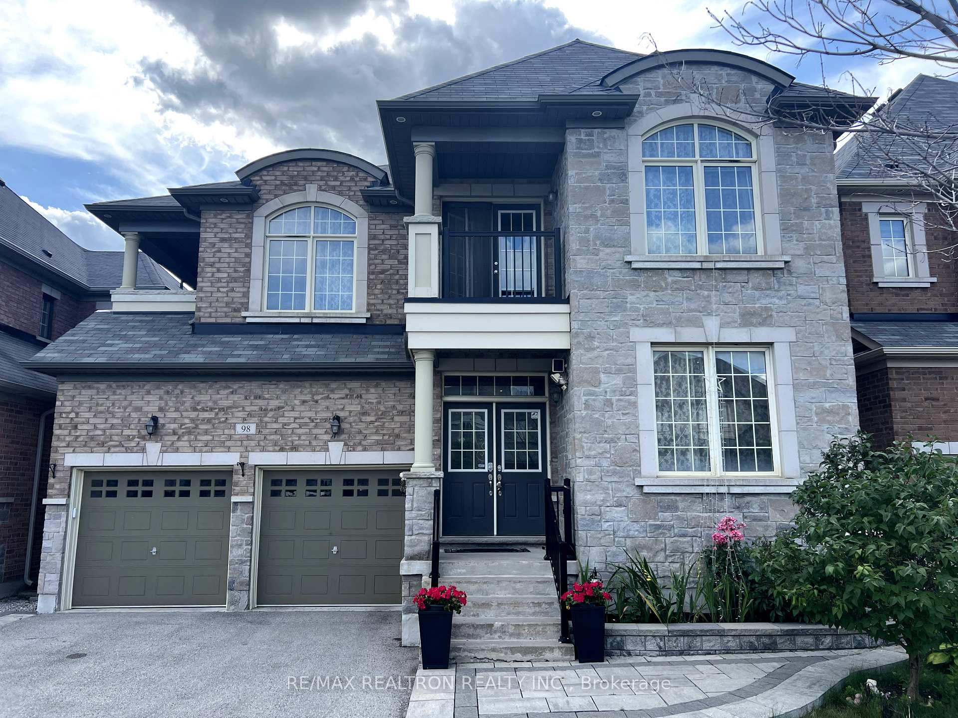 Photo 1 of 98 Greenspire Avenue, Markham, Wismer — HOMEH