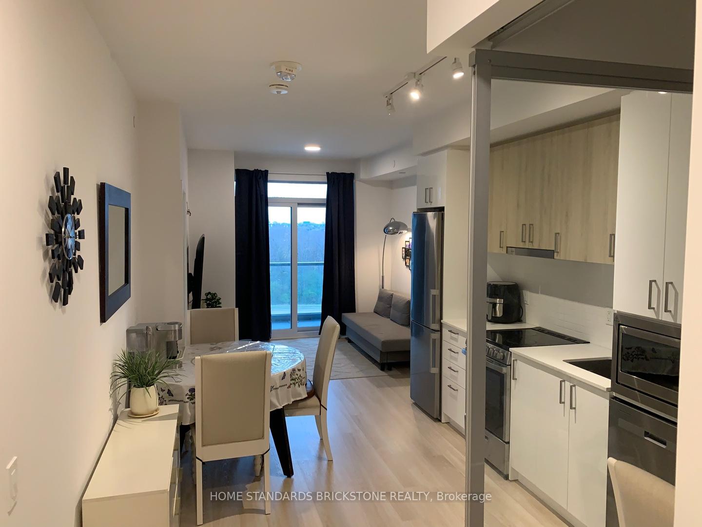 Photo 16 of Unit B625, 50 Upper Mall Way, Vaughan, Brownridge — HOMEH