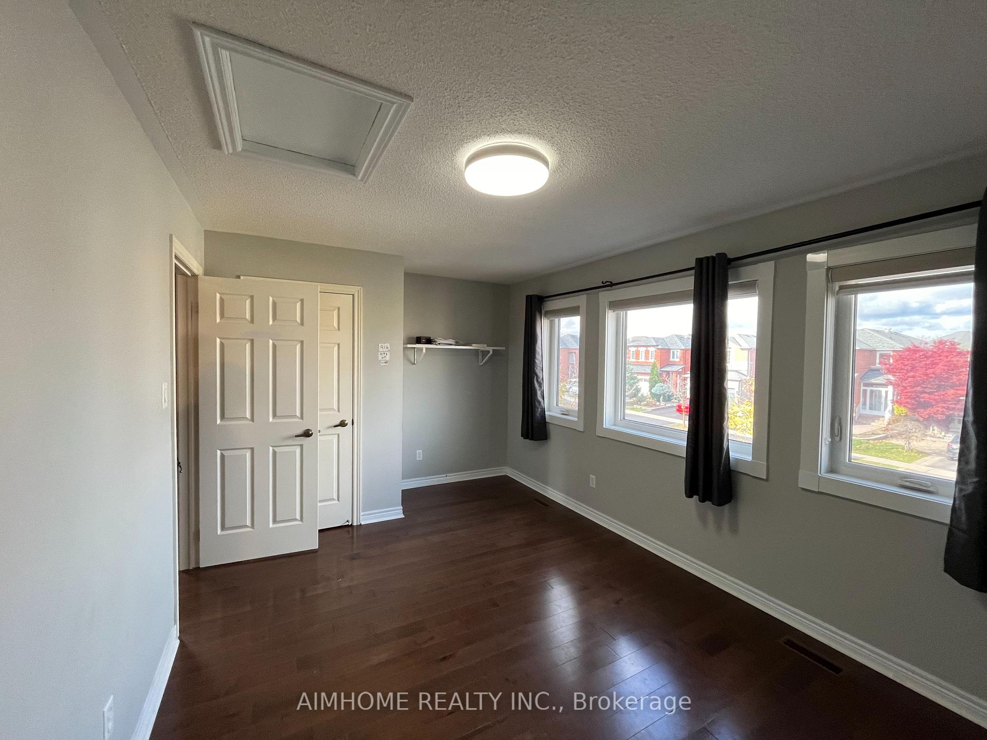 Photo 13 of 78 Alpine Crescent, Richmond Hill, Rouge Woods — HOMEH