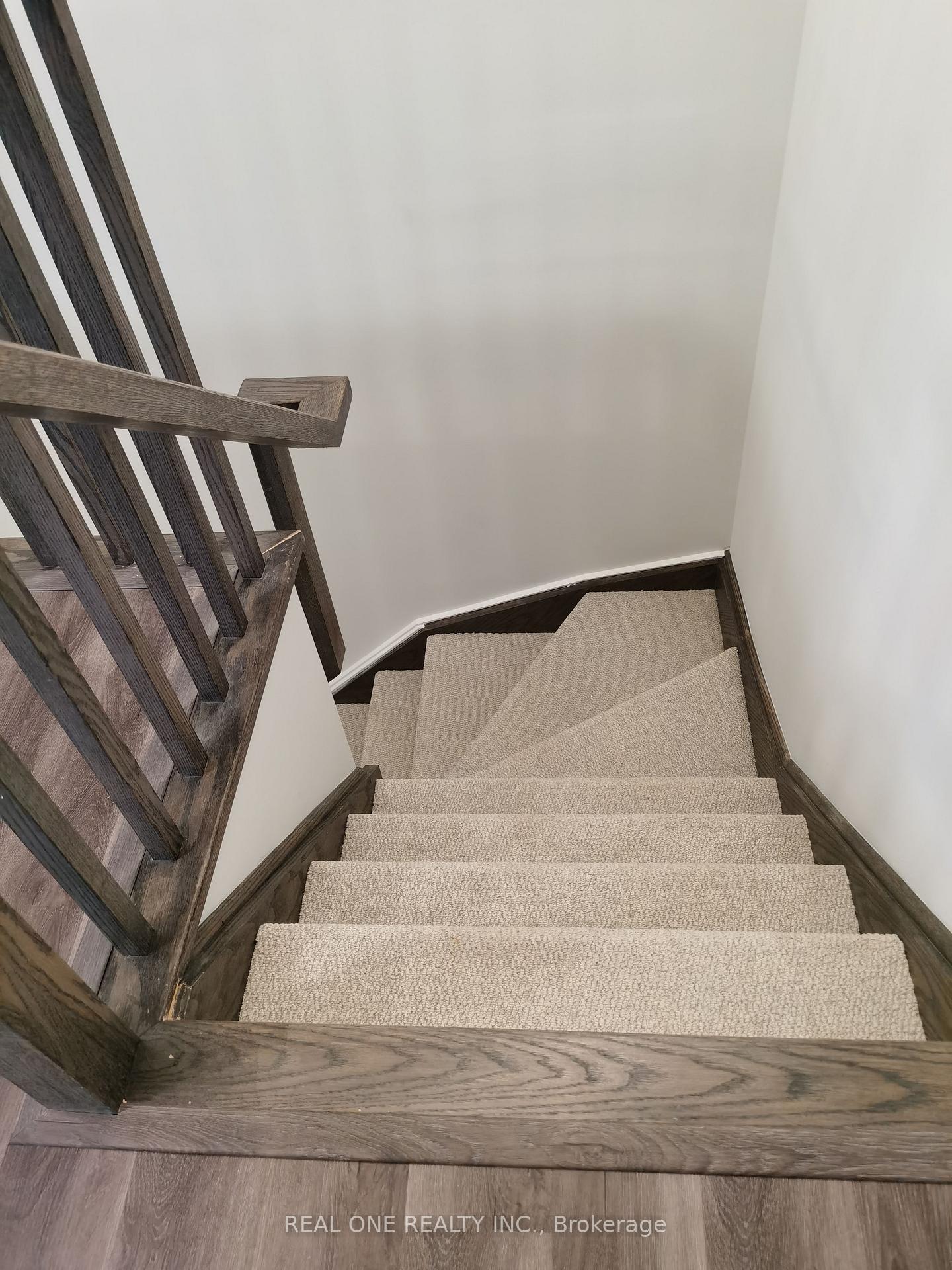 Photo 14 of Unit TH 291, 140 Honeycrisp Crescent, Vaughan, Vaughan Corporate Centre — HOMEH