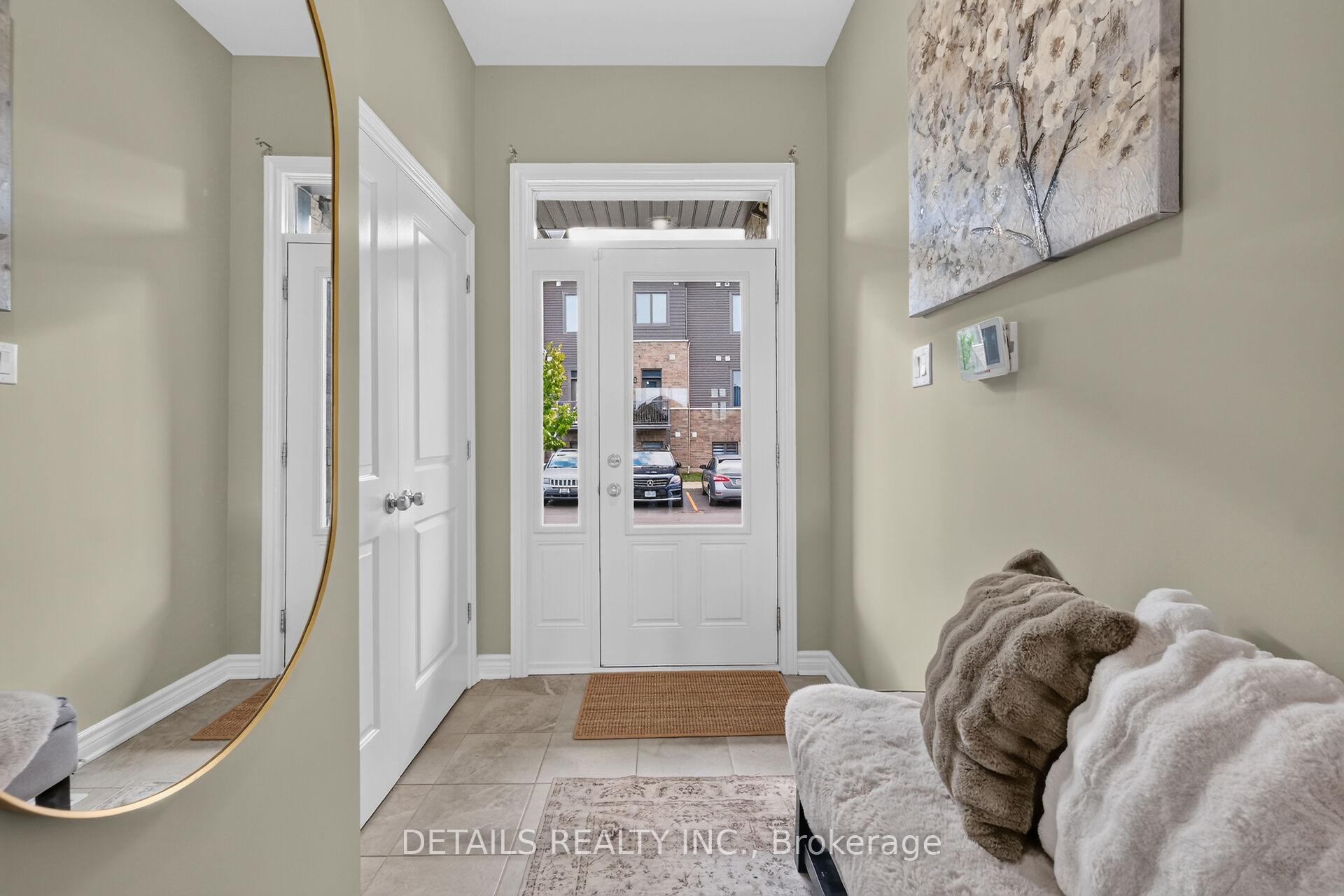 Photo 5 of 744 Dearborn Private, Ottawa, Blossom Park/Kemp Park/Findlay Creek — HOMEH