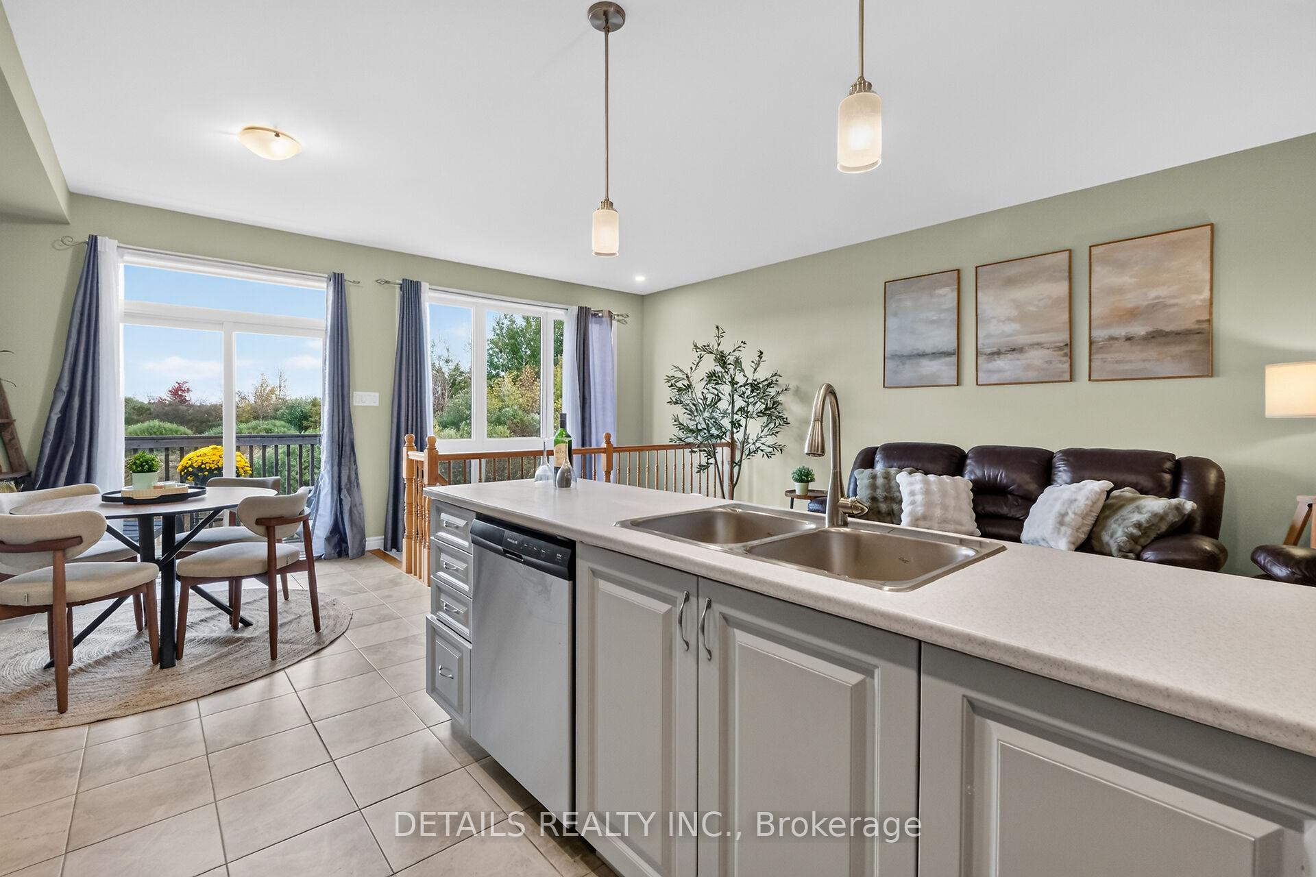 Photo 17 of 744 Dearborn Private, Ottawa, Blossom Park/Kemp Park/Findlay Creek — HOMEH