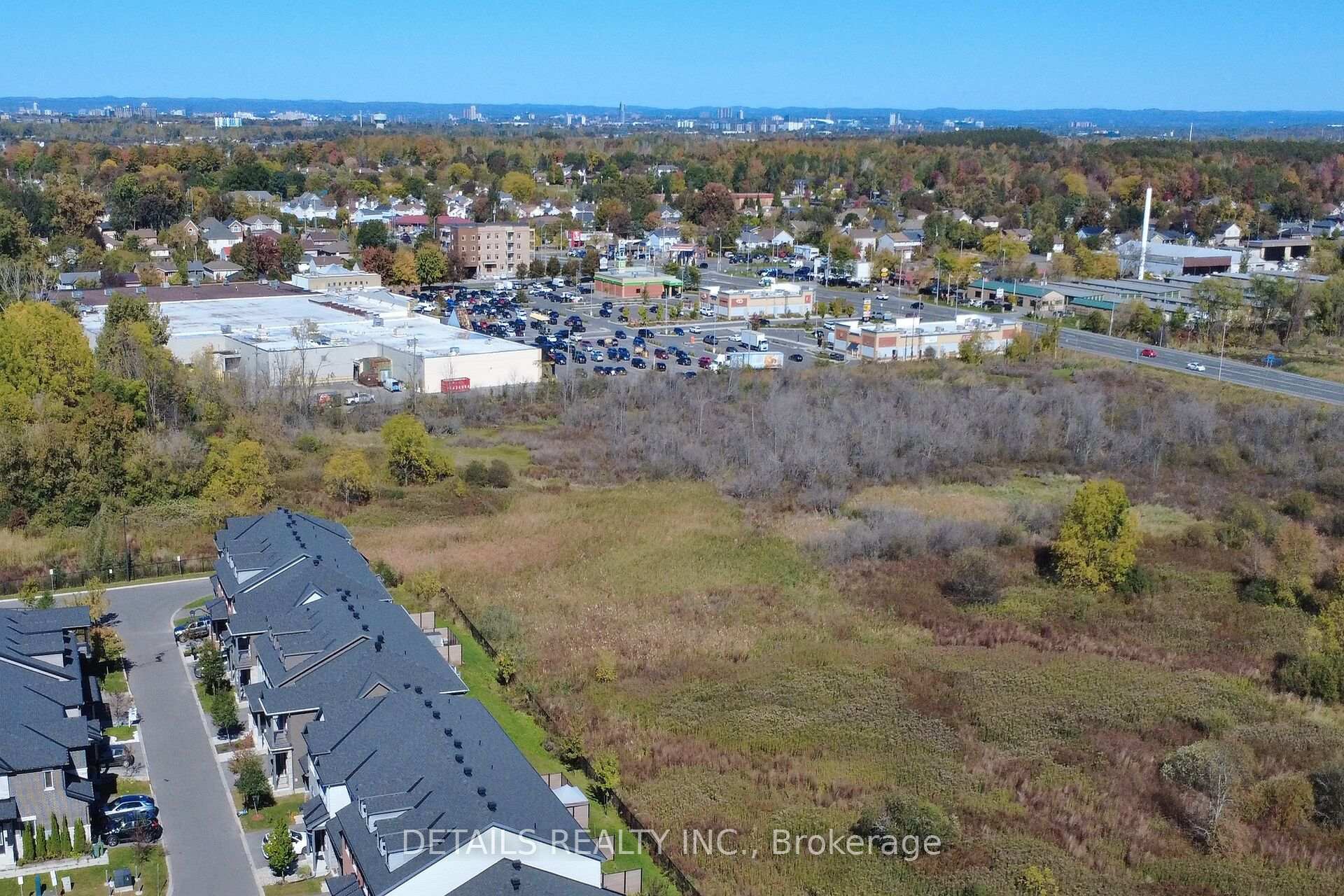 Photo 43 of 744 Dearborn Private, Ottawa, Blossom Park/Kemp Park/Findlay Creek — HOMEH