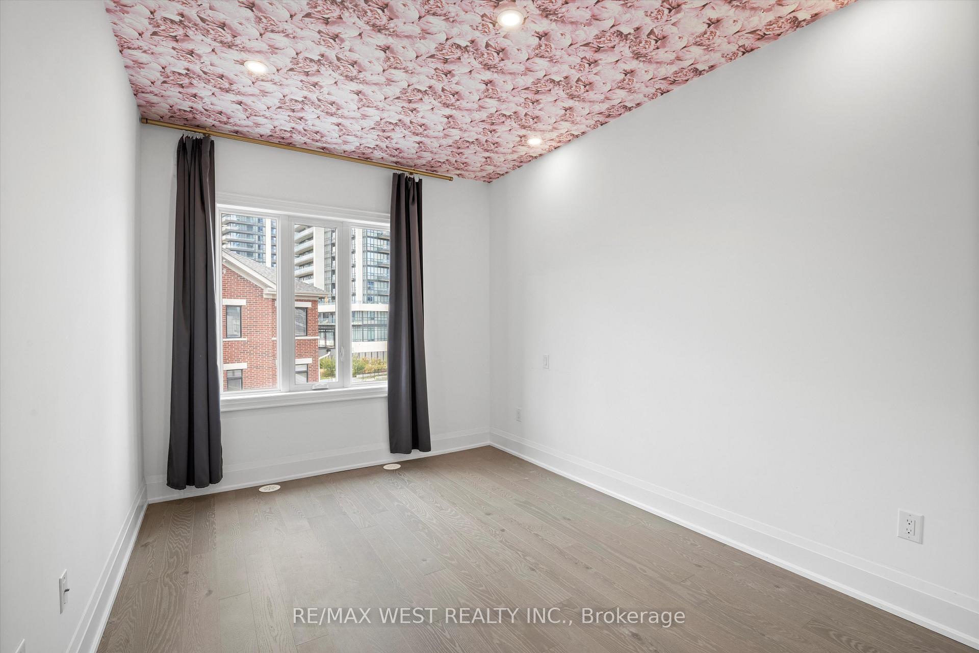 Photo 20 of 60 Saddlecreek Drive, Markham, Commerce Valley — HOMEH