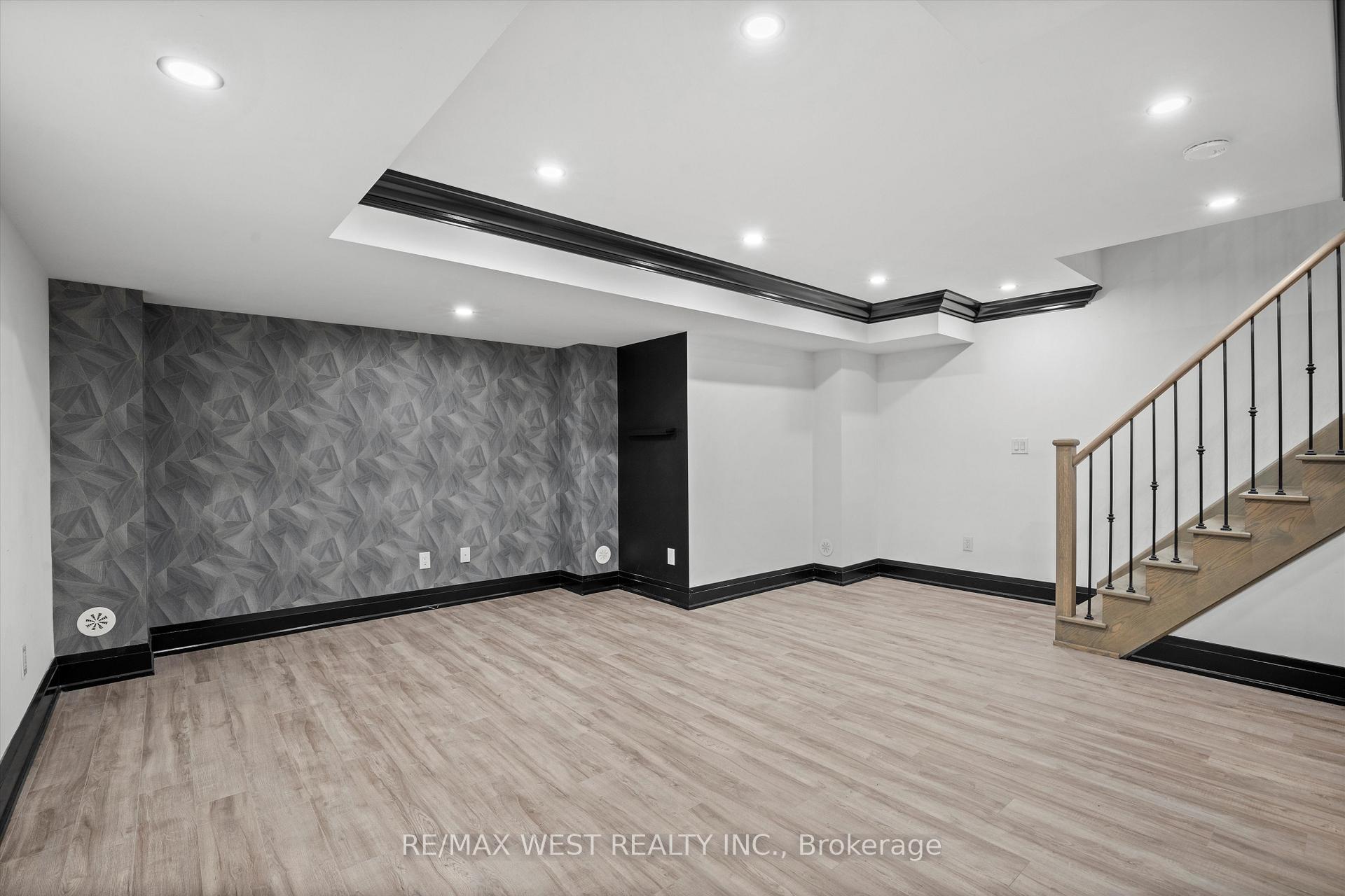 Photo 23 of 60 Saddlecreek Drive, Markham, Commerce Valley — HOMEH
