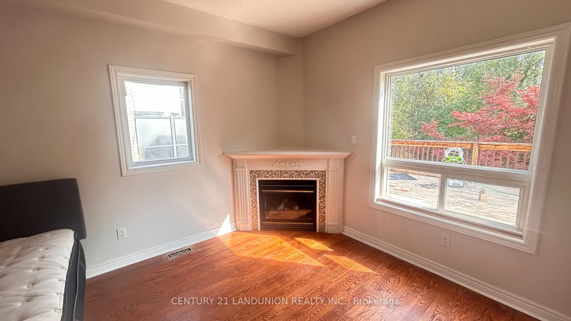 Front of Unit unit 1, 19 Everglades Court