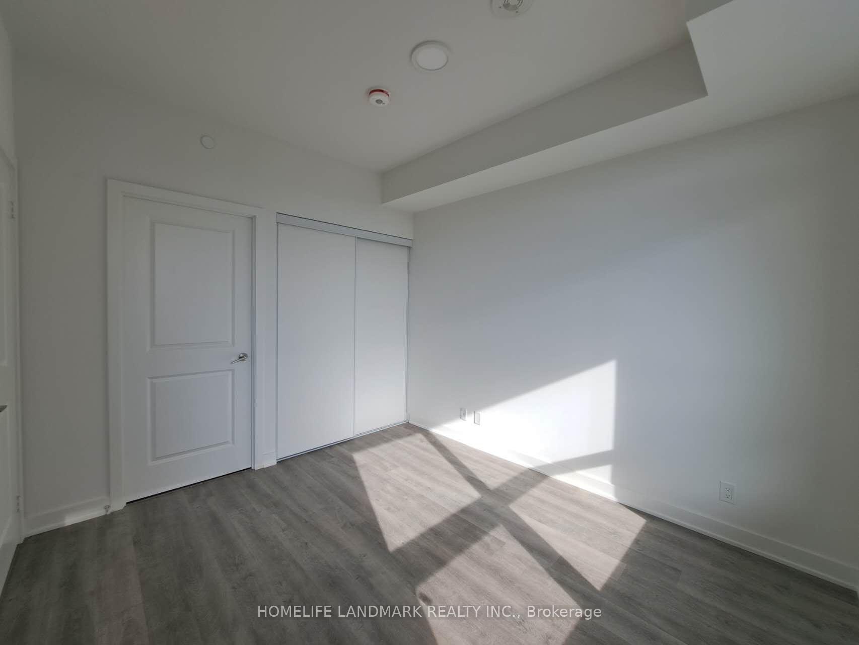 Photo 5 of Unit 1204, 50 Upper Mall Way, Vaughan, Brownridge — HOMEH