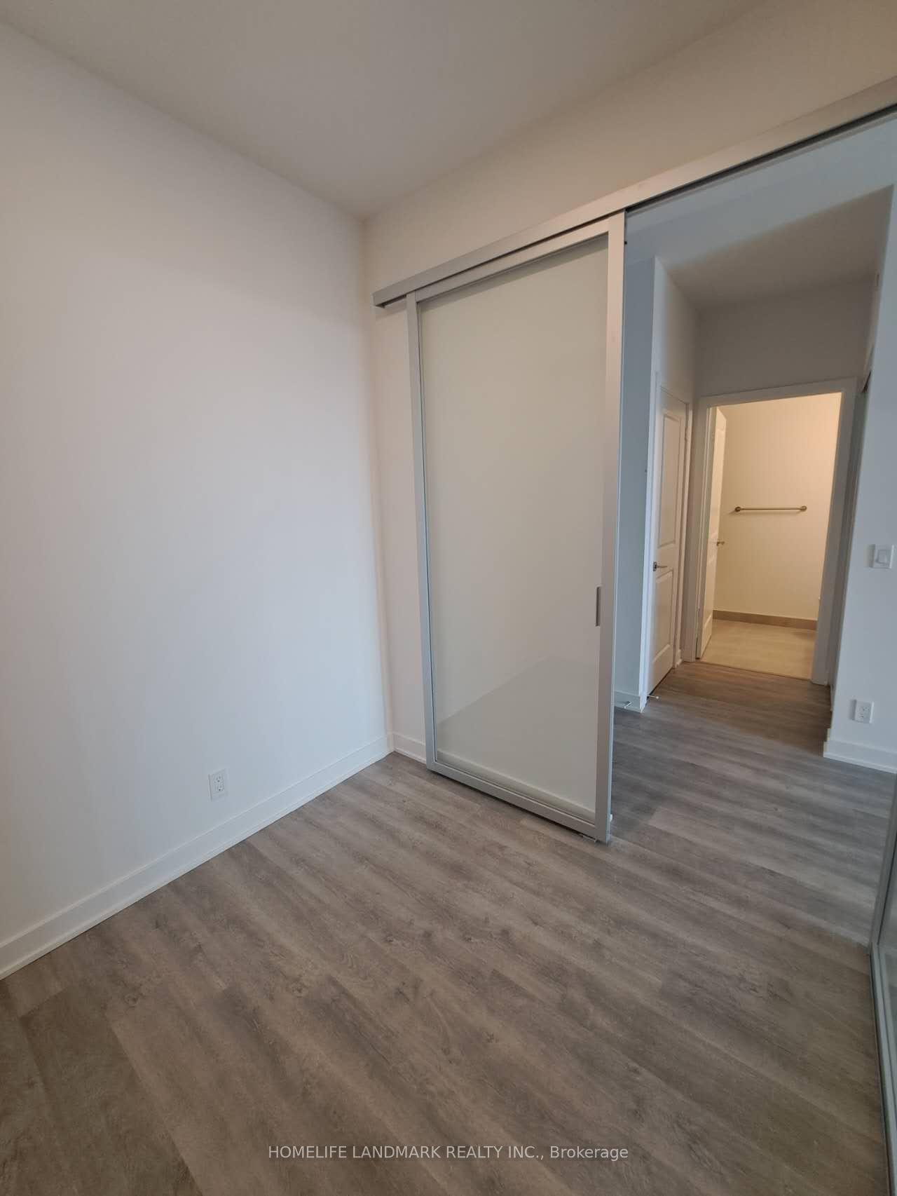 Photo 7 of Unit 1204, 50 Upper Mall Way, Vaughan, Brownridge — HOMEH