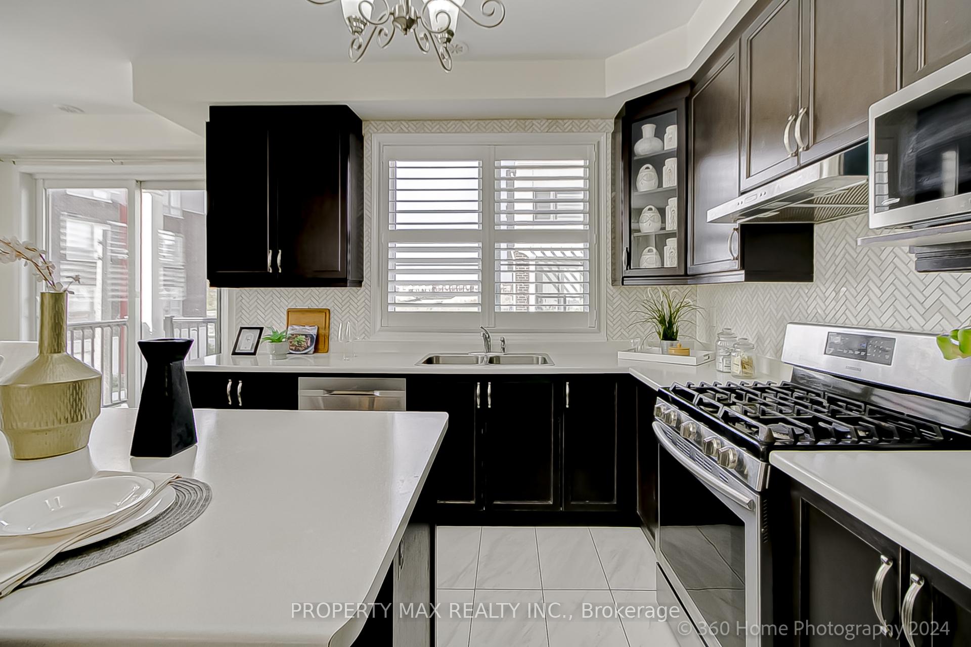 Photo 22 of 2 George Patton Avenue, Markham, Cornell — HOMEH