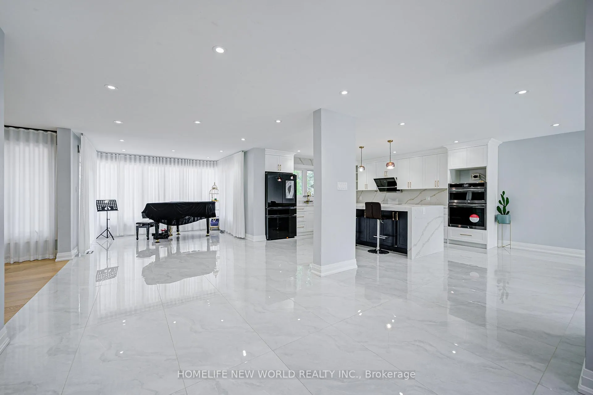 Photo 19 of Unit Main & 2nd, 32 Briarwood Road, Markham, Unionville — HOMEH