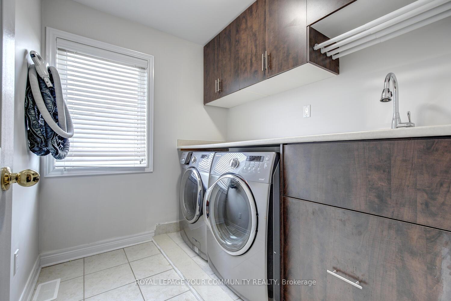 Photo 21 of 110 Muret Crescent, Vaughan, Patterson — HOMEH