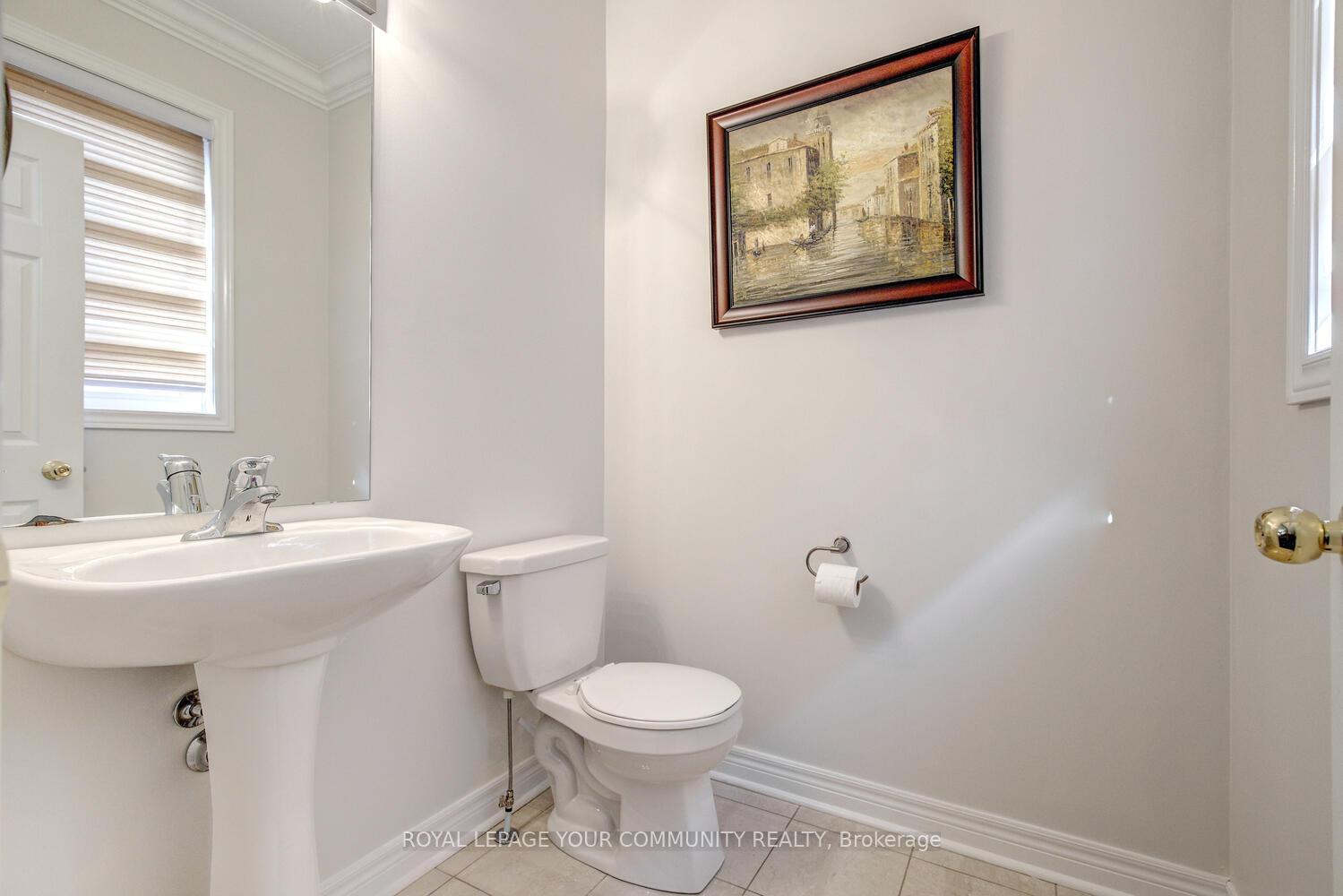 Photo 32 of 110 Muret Crescent, Vaughan, Patterson — HOMEH