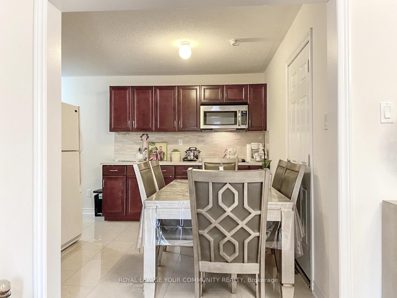 Photo 33 of 110 Muret Crescent, Vaughan, Patterson — HOMEH