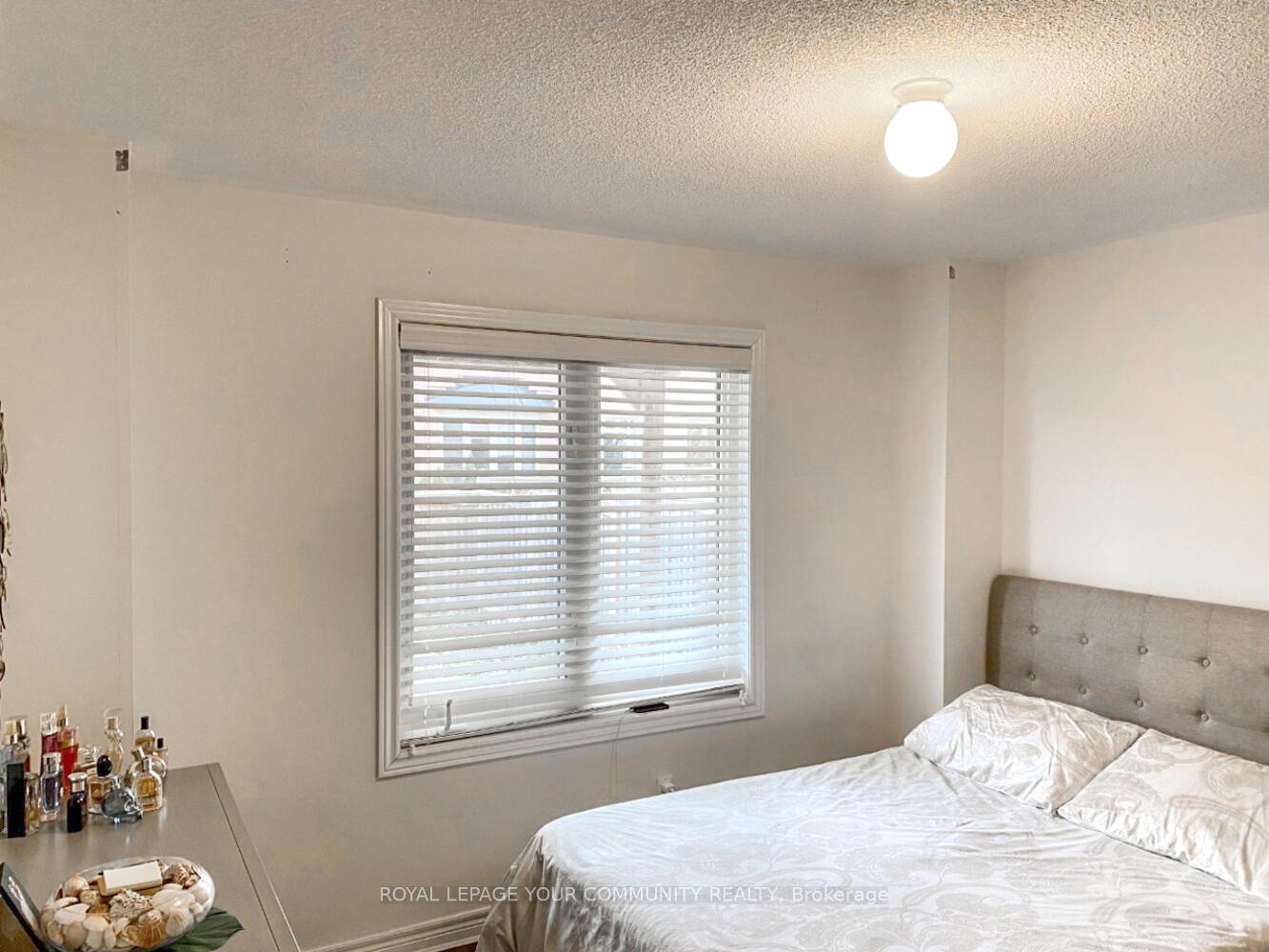 Photo 34 of 110 Muret Crescent, Vaughan, Patterson — HOMEH