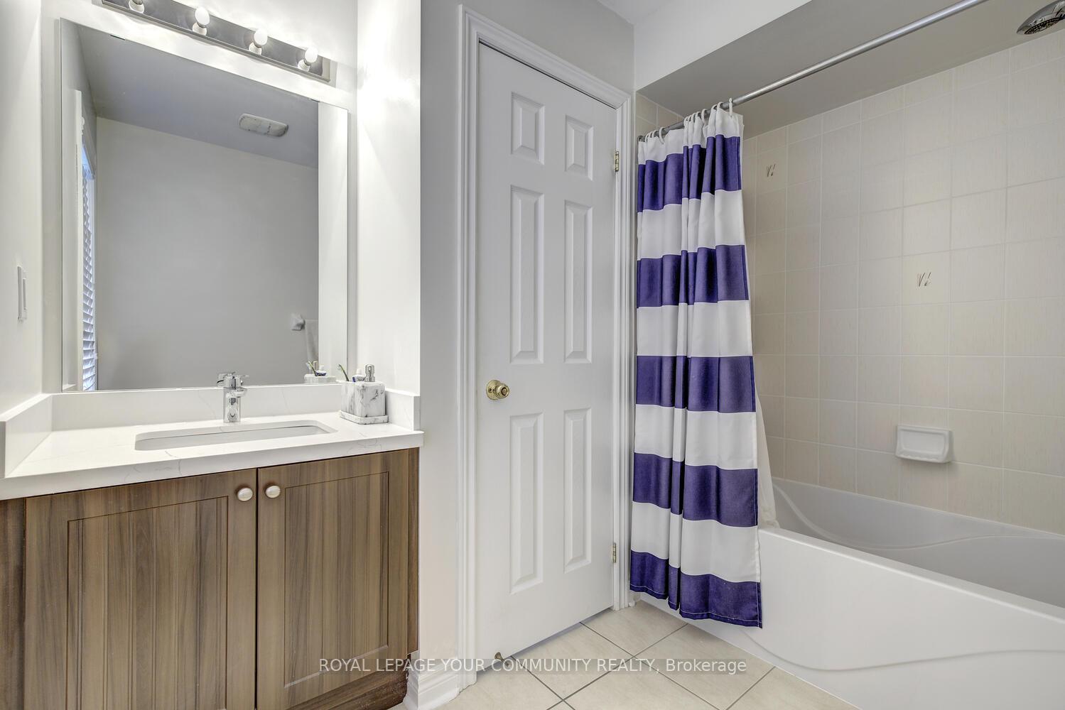 Photo 36 of 110 Muret Crescent, Vaughan, Patterson — HOMEH