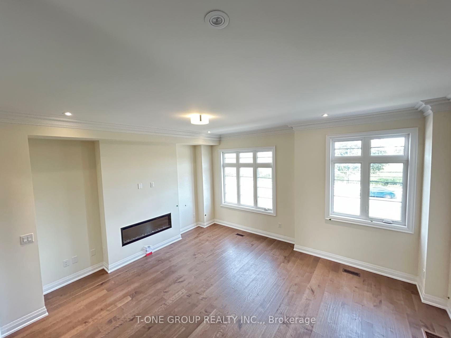 Photo 8 of 4255 Major Mackenzie Drive E, Markham, Angus Glen — HOMEH