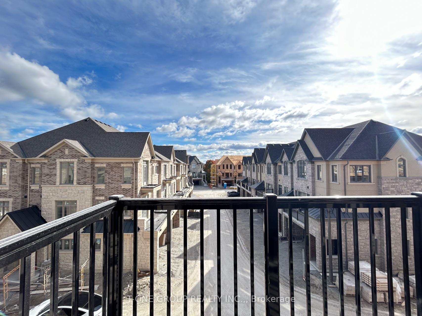 Photo 11 of 4255 Major Mackenzie Drive E, Markham, Angus Glen — HOMEH