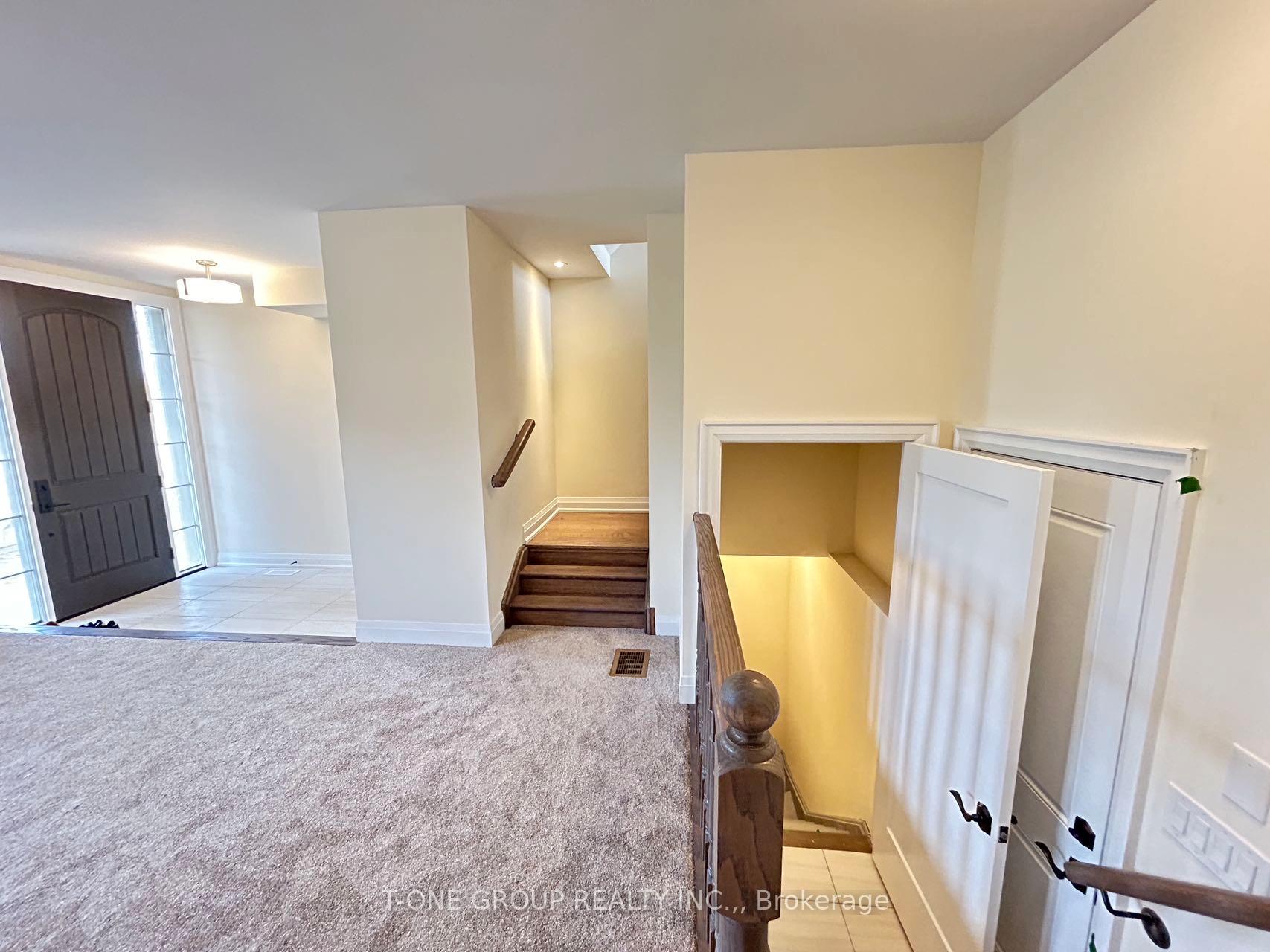 Photo 32 of 4255 Major Mackenzie Drive E, Markham, Angus Glen — HOMEH