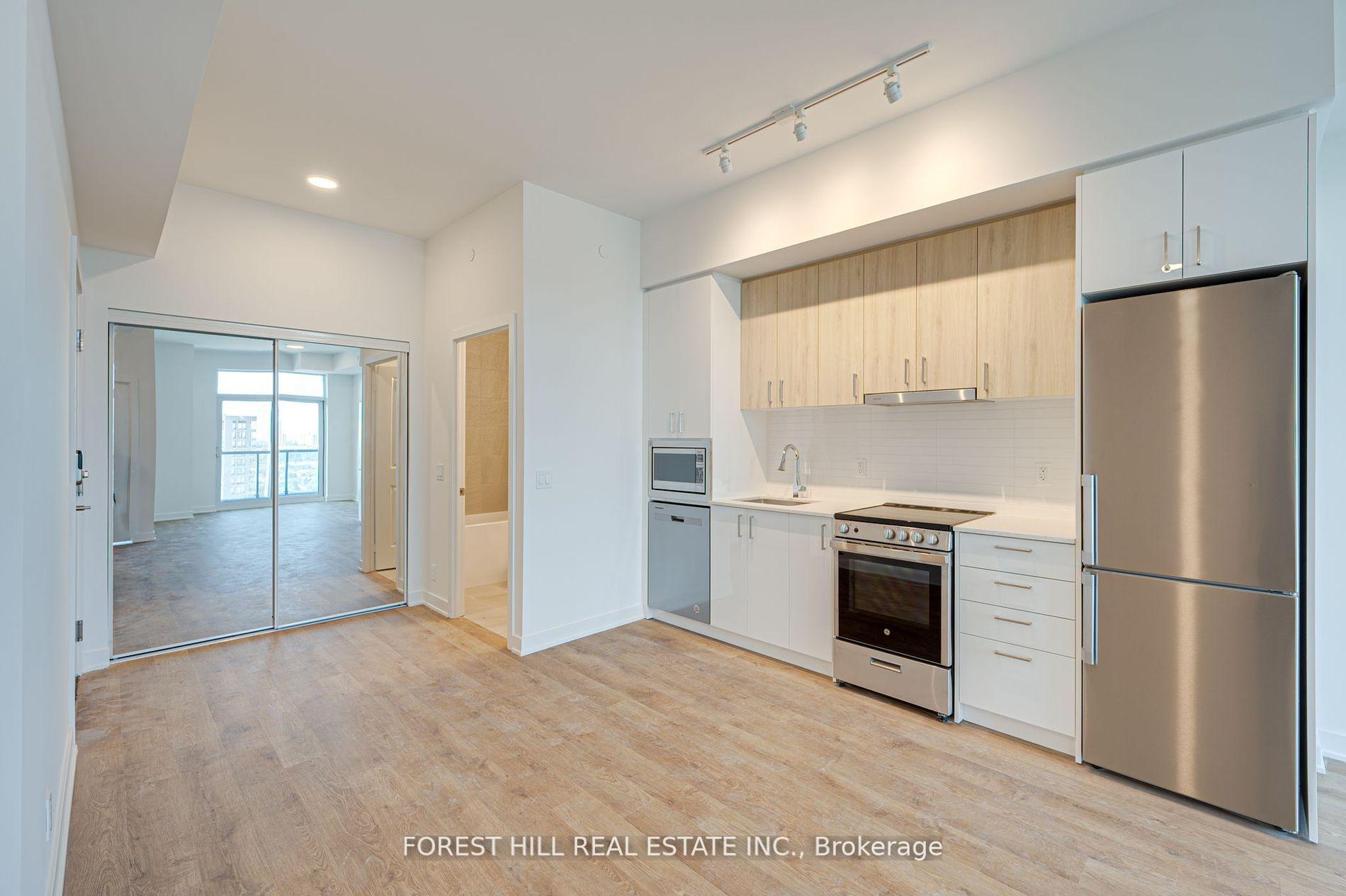 Photo 8 of Unit B1101, 50 Upper Mall Way, Vaughan, Brownridge — HOMEH