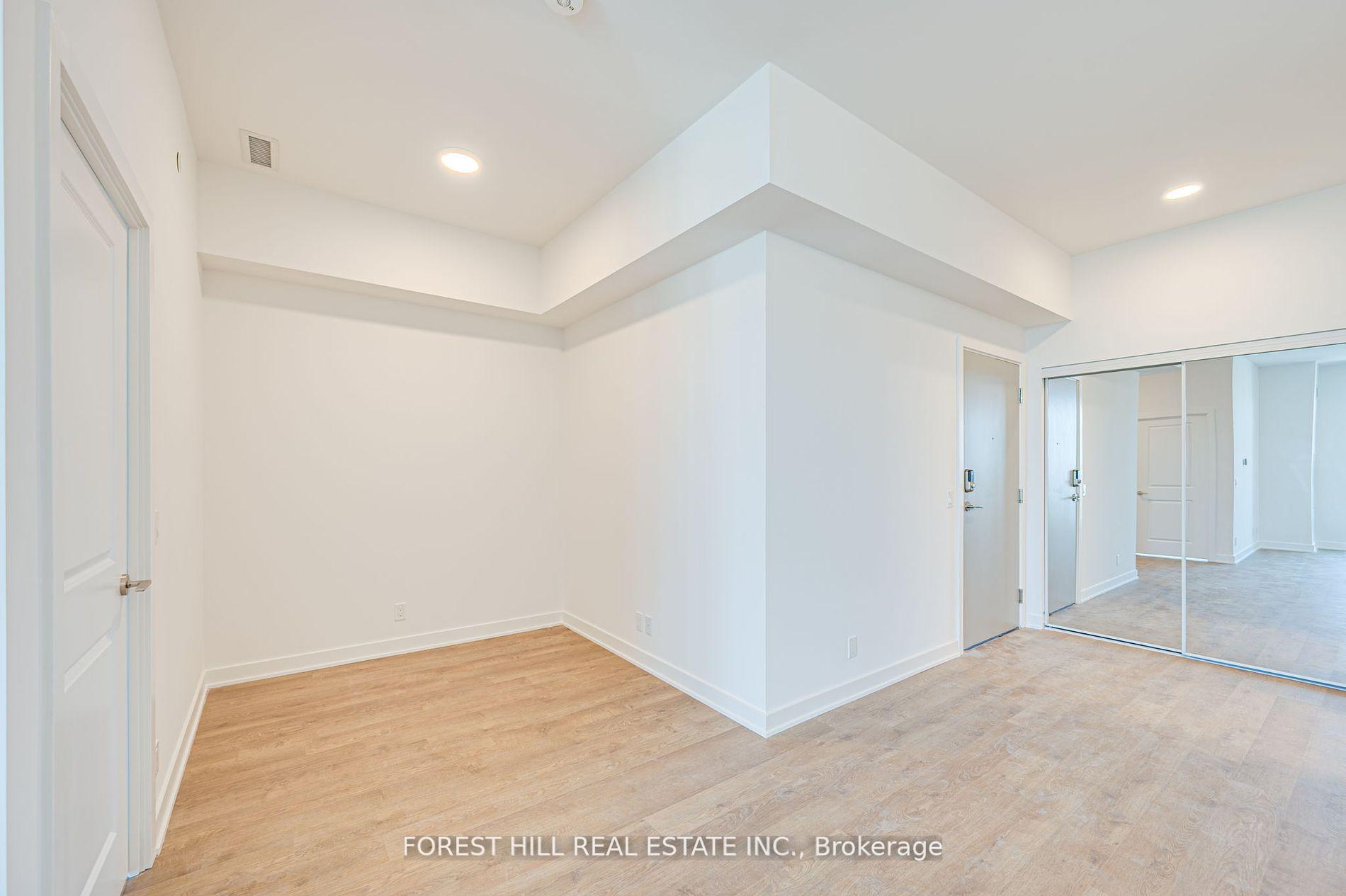 Photo 14 of Unit B1101, 50 Upper Mall Way, Vaughan, Brownridge — HOMEH