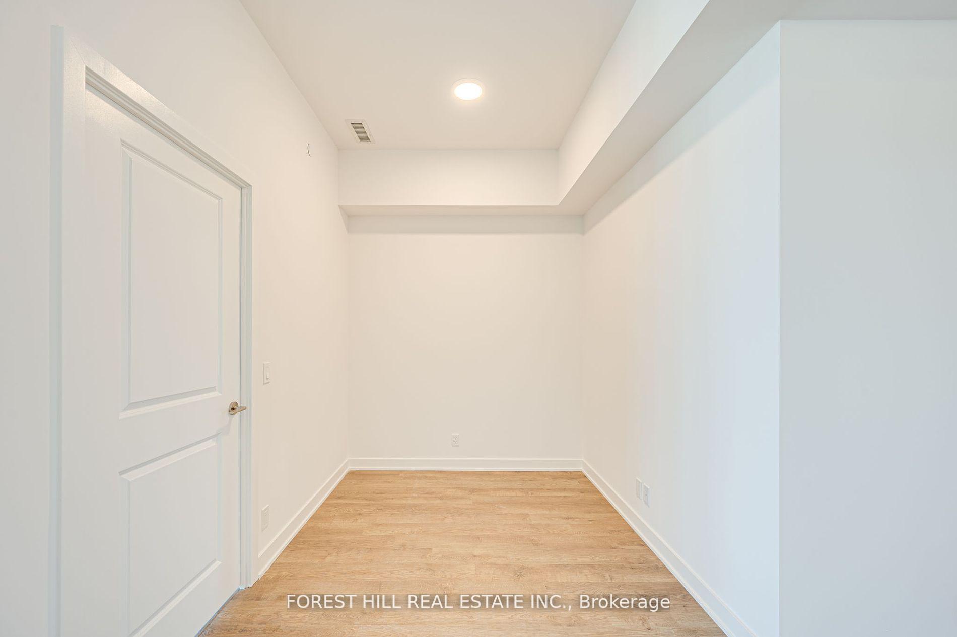 Photo 15 of Unit B1101, 50 Upper Mall Way, Vaughan, Brownridge — HOMEH