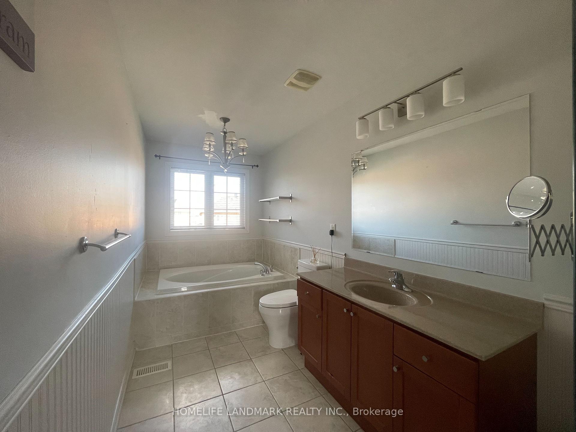 Photo 10 of Unit Upper 1, 81 Appleview Road, Markham, Greensborough — HOMEH
