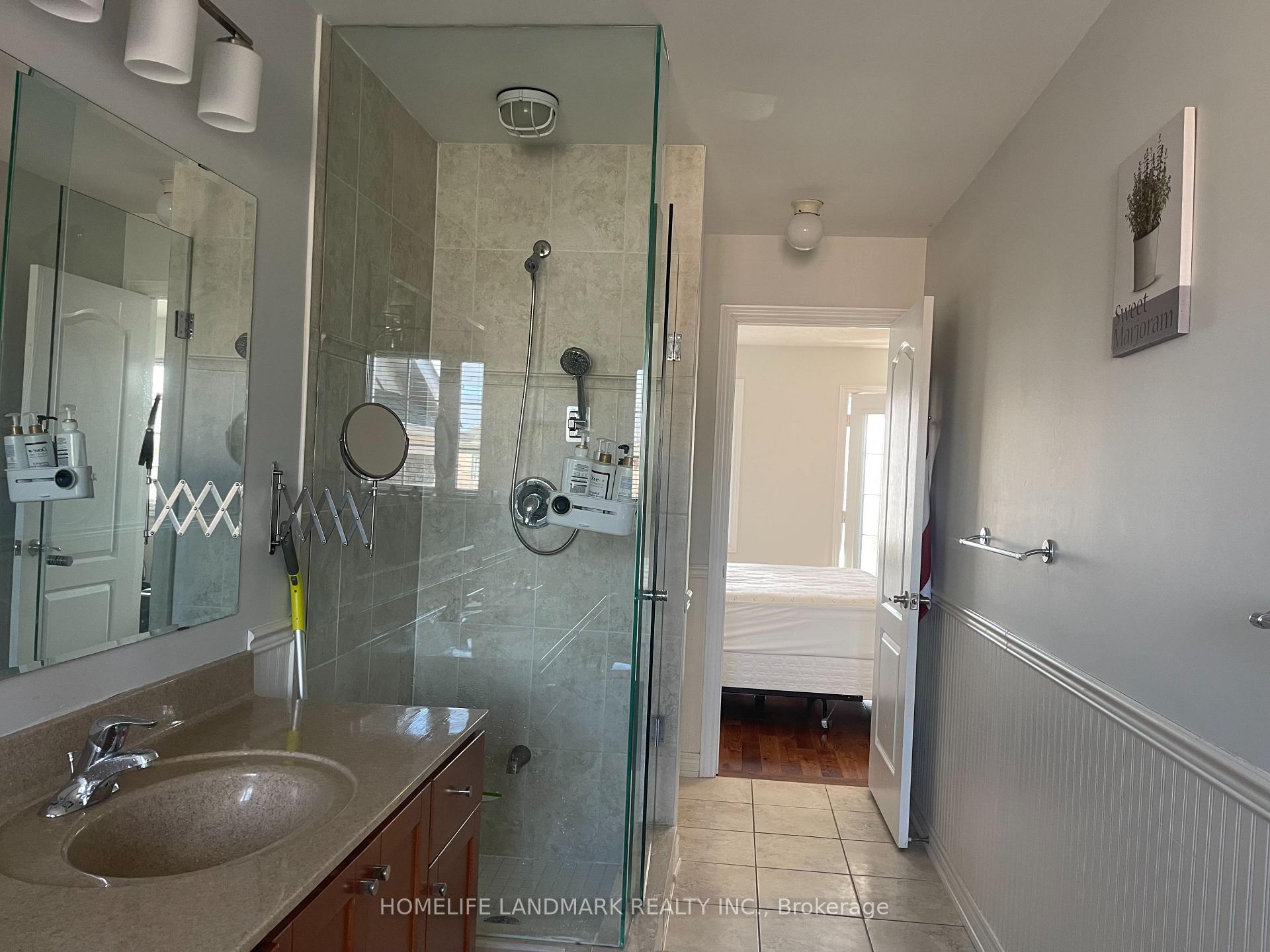 Photo 12 of Unit Upper 1, 81 Appleview Road, Markham, Greensborough — HOMEH