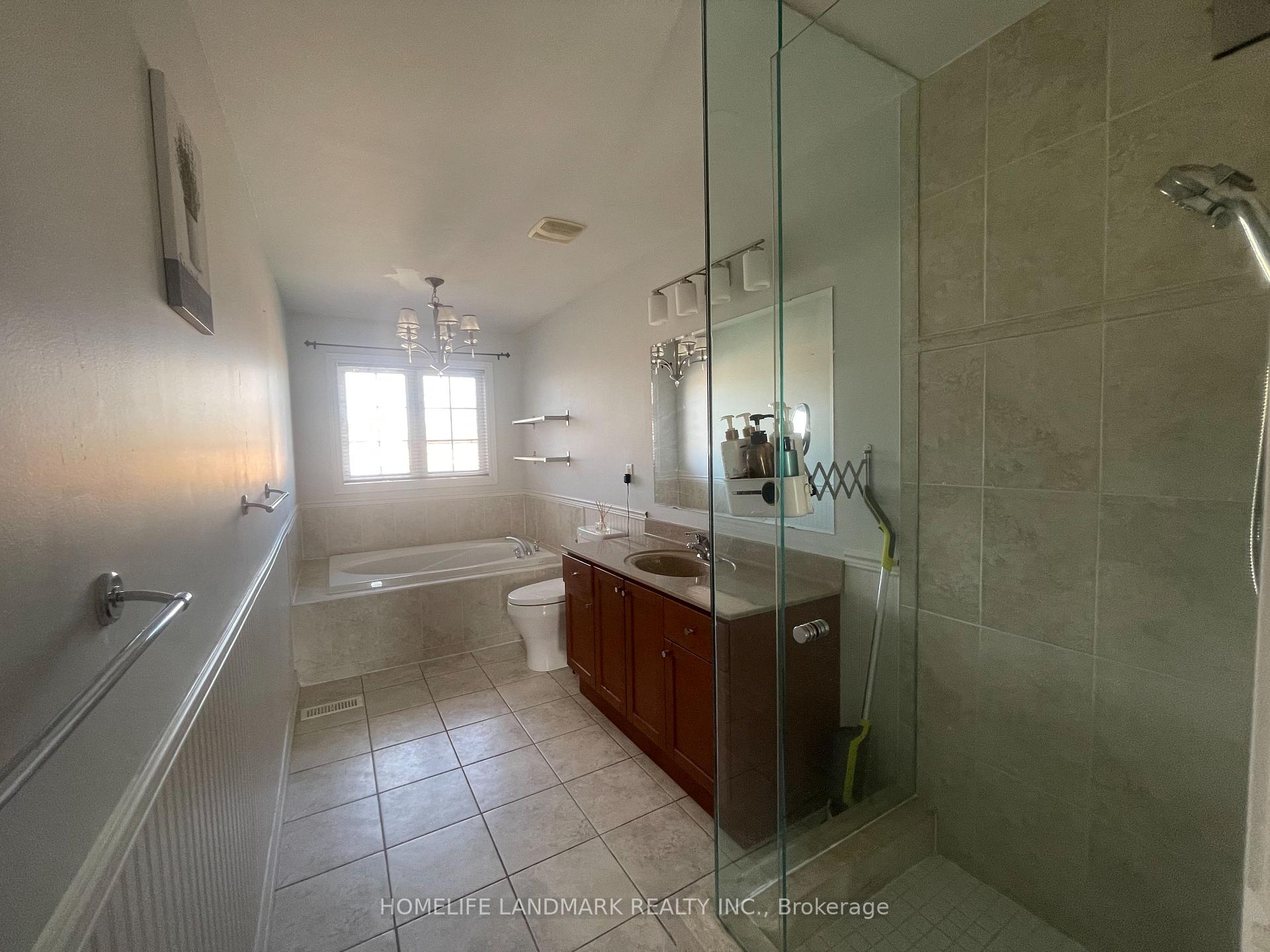 Photo 13 of Unit Upper 1, 81 Appleview Road, Markham, Greensborough — HOMEH