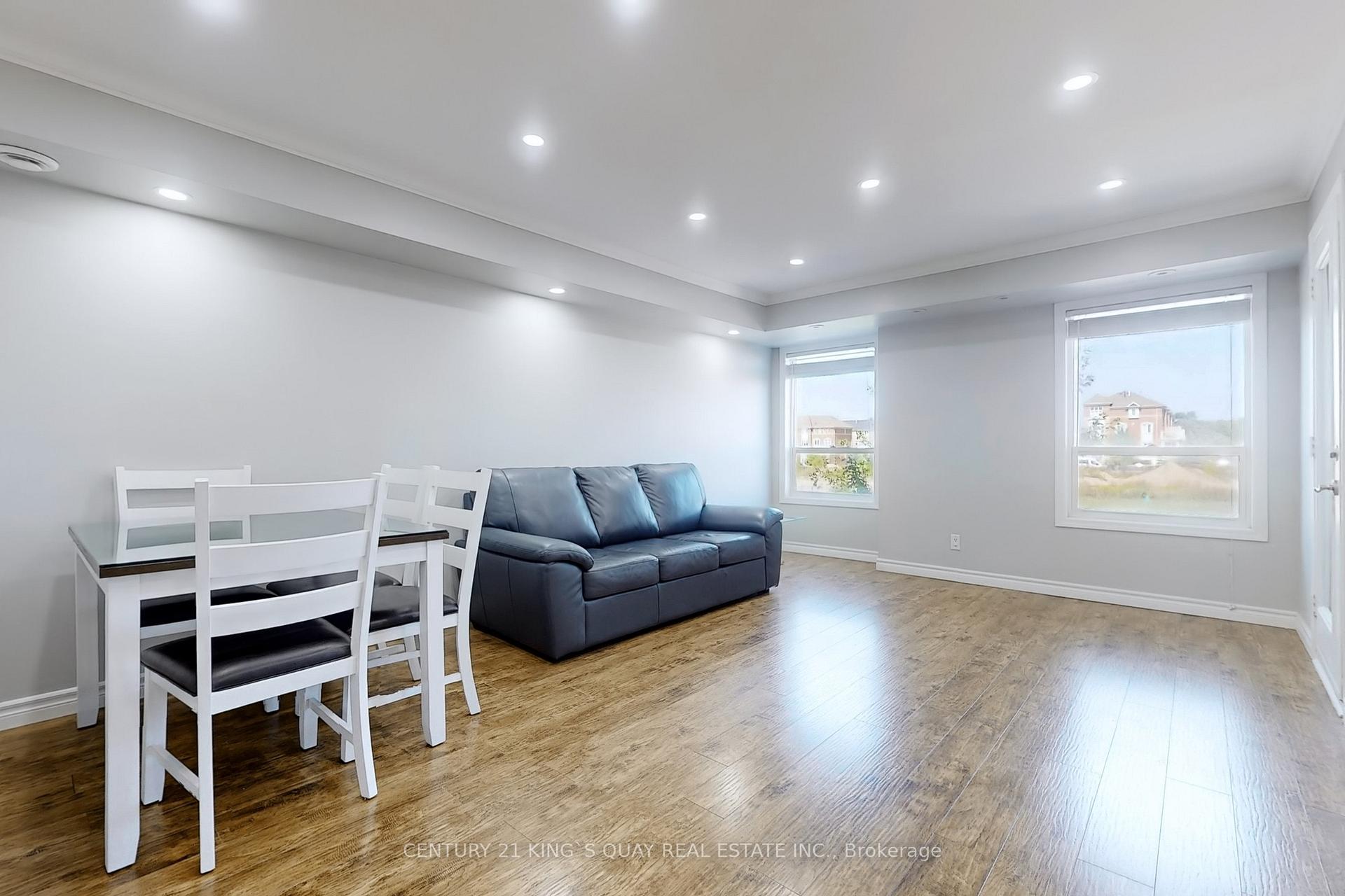 Photo 3 of 81 Sunrise Drive, Markham, Milliken Mills East — HOMEH
