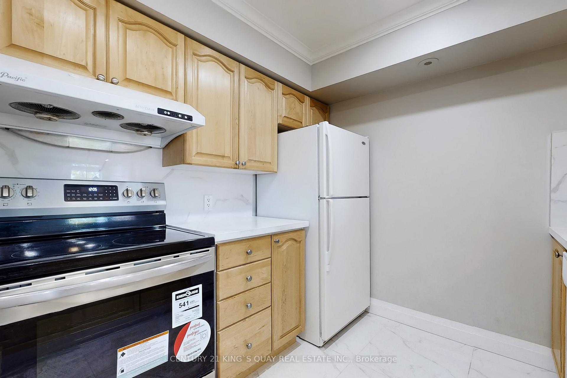 Photo 10 of 81 Sunrise Drive, Markham, Milliken Mills East — HOMEH