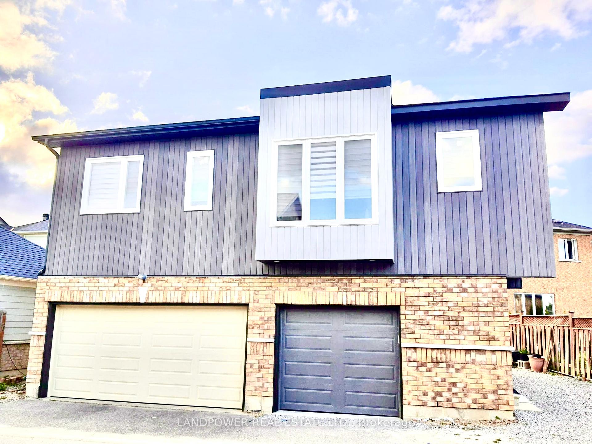 Photo 1 of 17 West Normandy Drive, Markham, Cornell — HOMEH