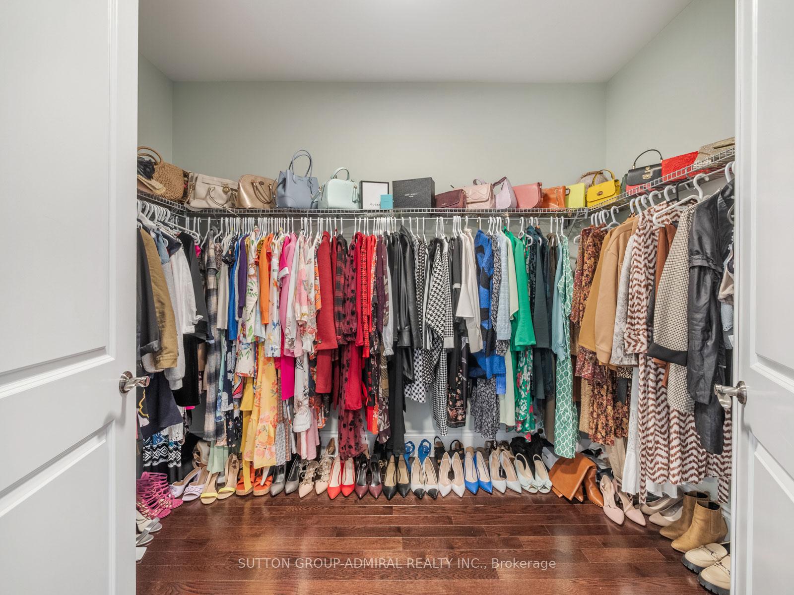 Photo 19 of 56 Antonini Court, Vaughan, Rural Vaughan — HOMEH