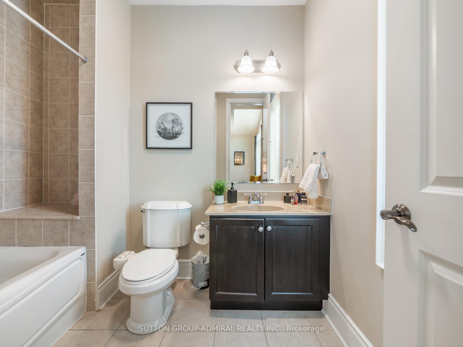 Photo 25 of 56 Antonini Court, Vaughan, Rural Vaughan — HOMEH