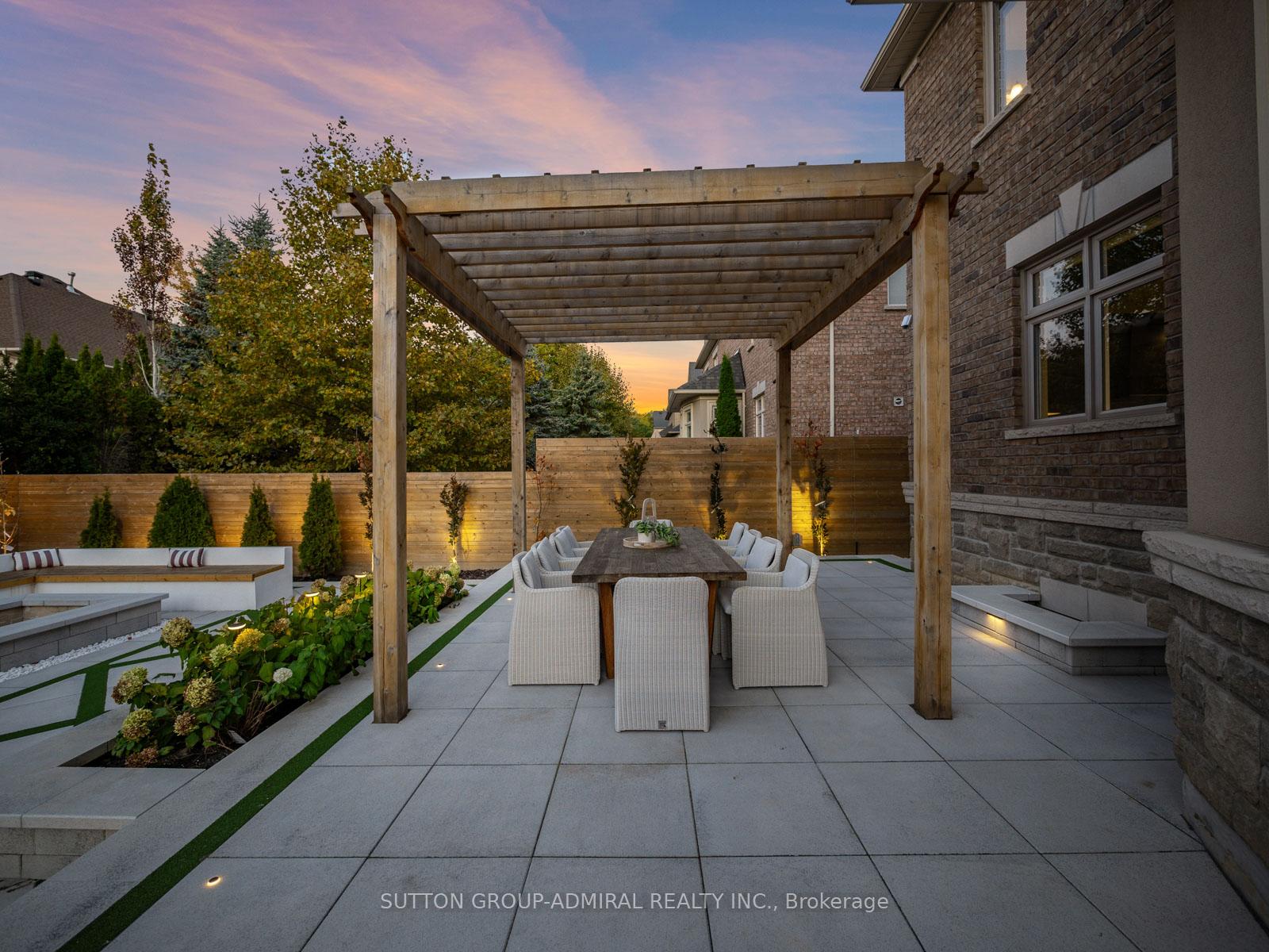 Photo 36 of 56 Antonini Court, Vaughan, Rural Vaughan — HOMEH