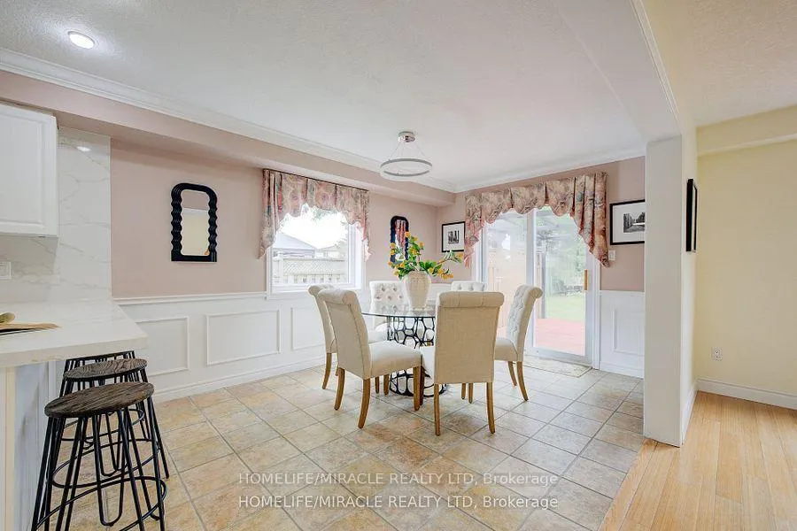 Photo 17 of 6 Resurrection Drive, Kitchener — HOMEH