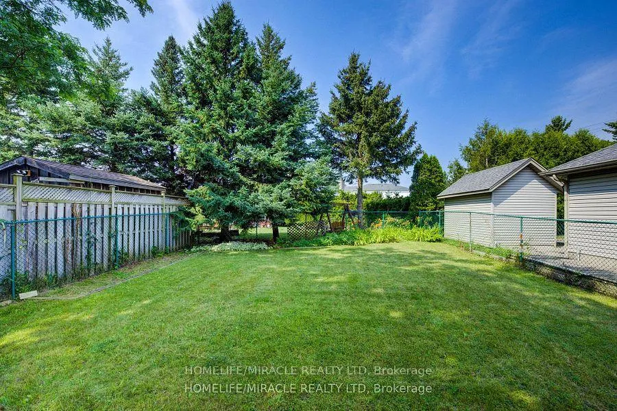 Photo 35 of 6 Resurrection Drive, Kitchener — HOMEH
